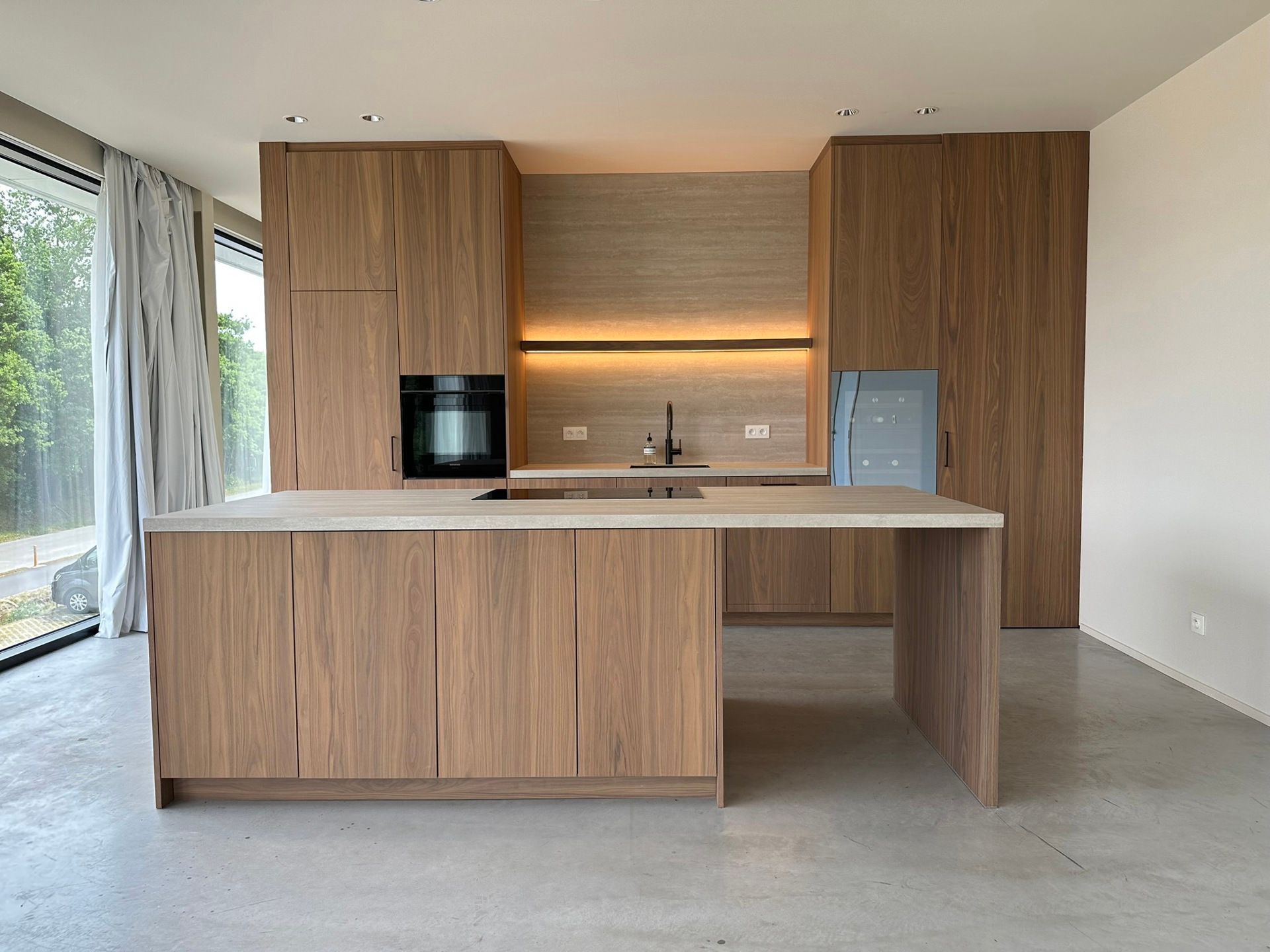 Prachtige nieuwbouw KMO-unit te koop in Stabroek  foto 13