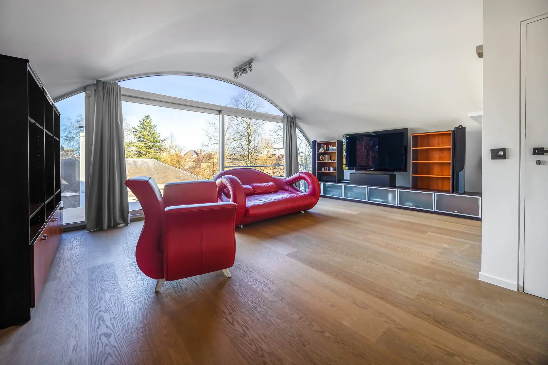 Riante en moderne villa in de gegeerde Elsdonckwijk  foto 29