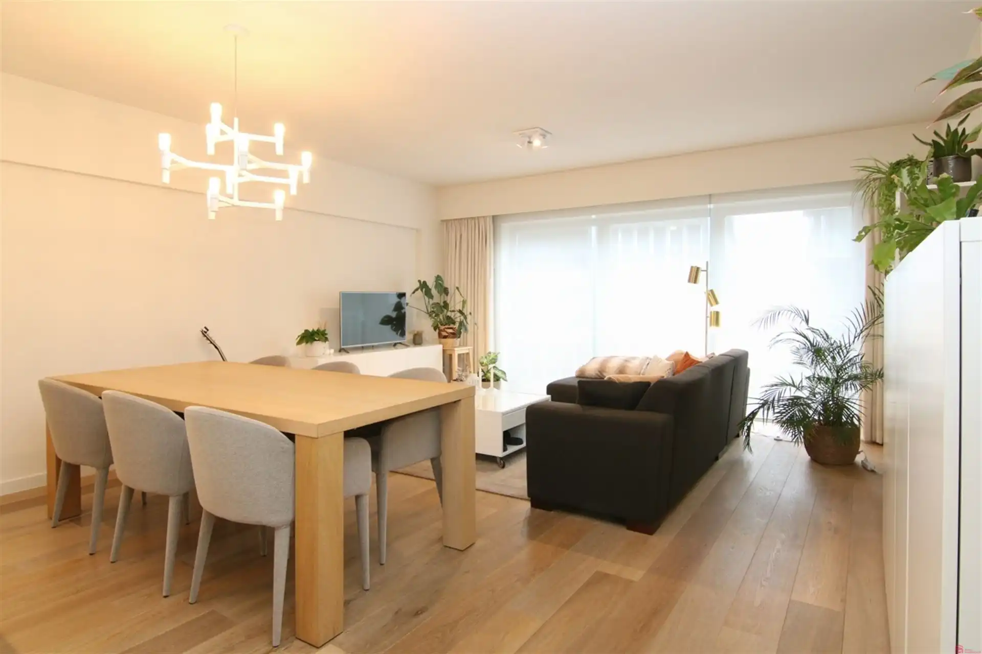Knap appartement met zuidgericht terras foto 3