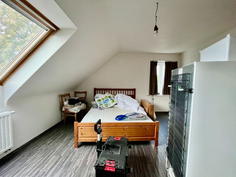 KARAKTERVOLLE HALFOPEN BEBOUWING TE BOEKHOUTE foto 7