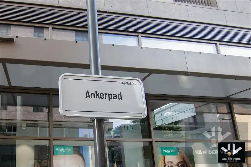 MOOI AFGEWERKTE 1-SLPK APPARTEMENT OP TOPLOCATIE foto 5