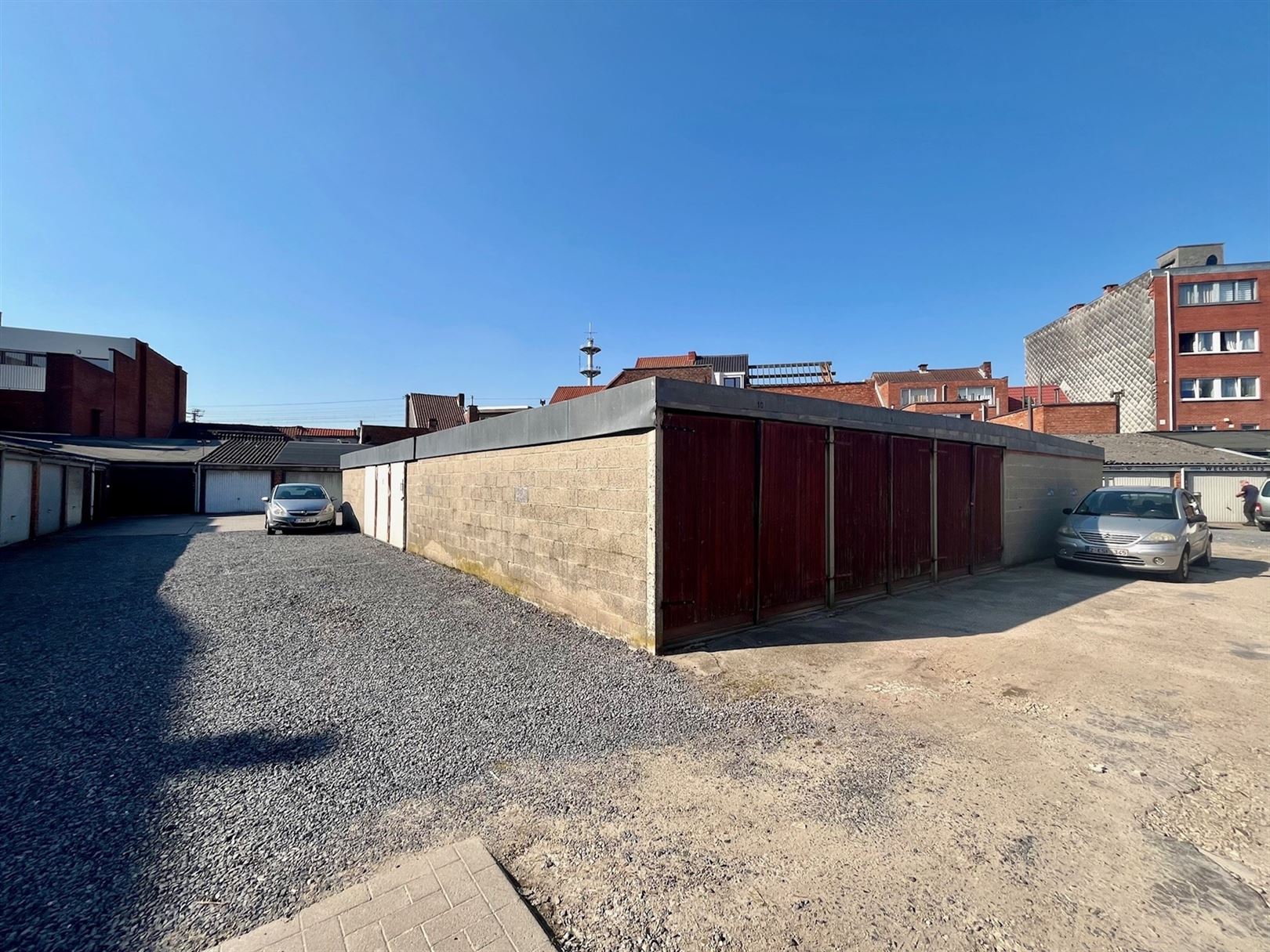 Garagebox nr 11 foto 2