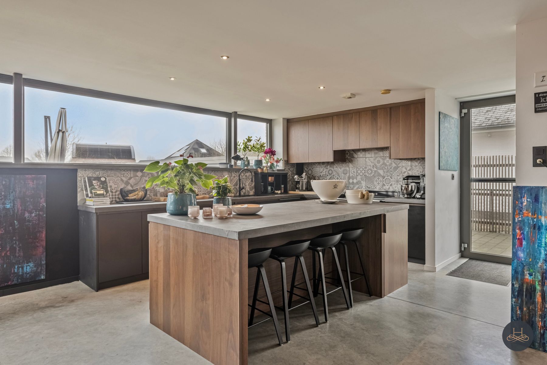 Luxueuze ruime BEN-woning met handelspand en appartement foto 16