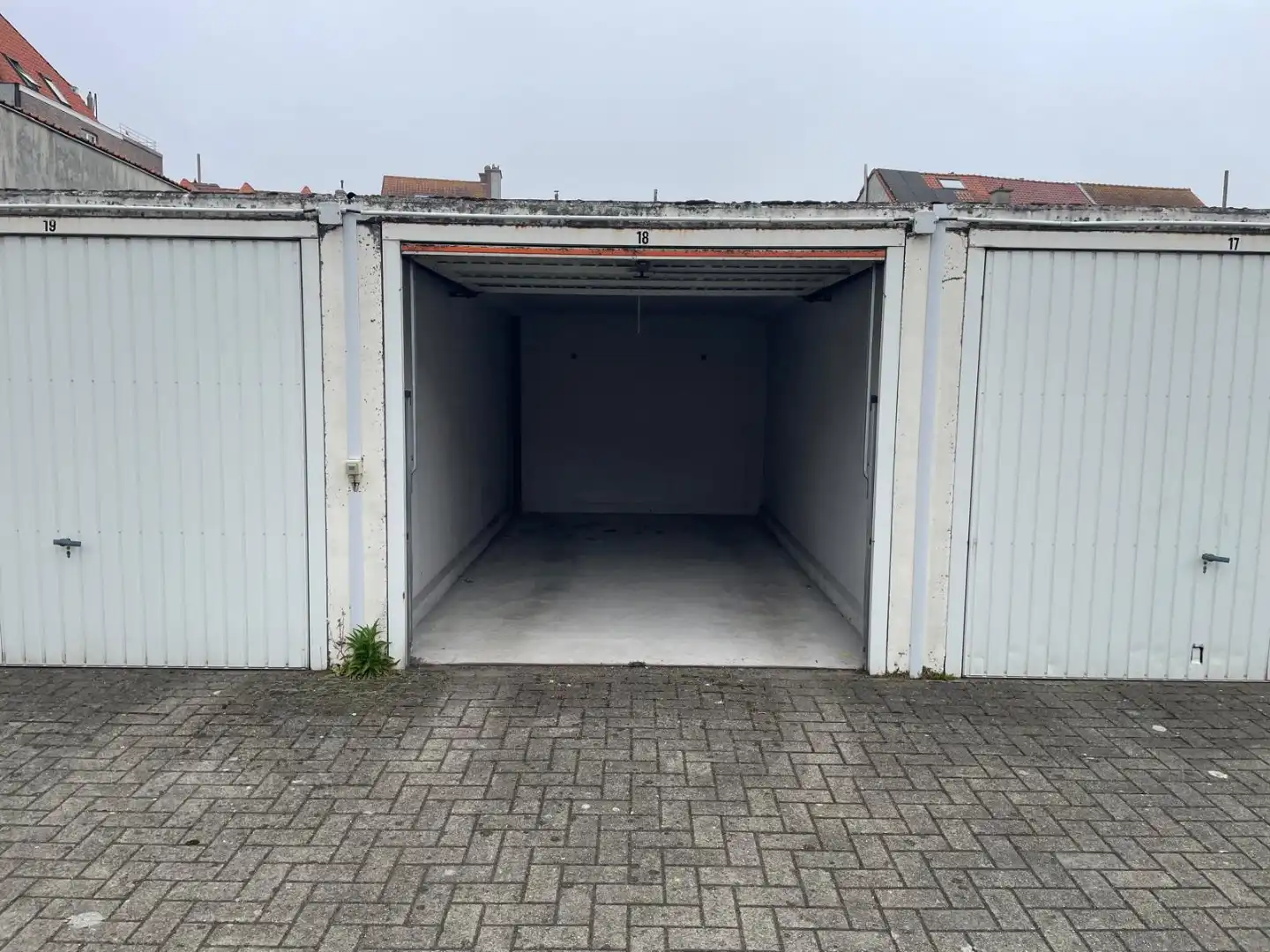 Garage te koop foto 4
