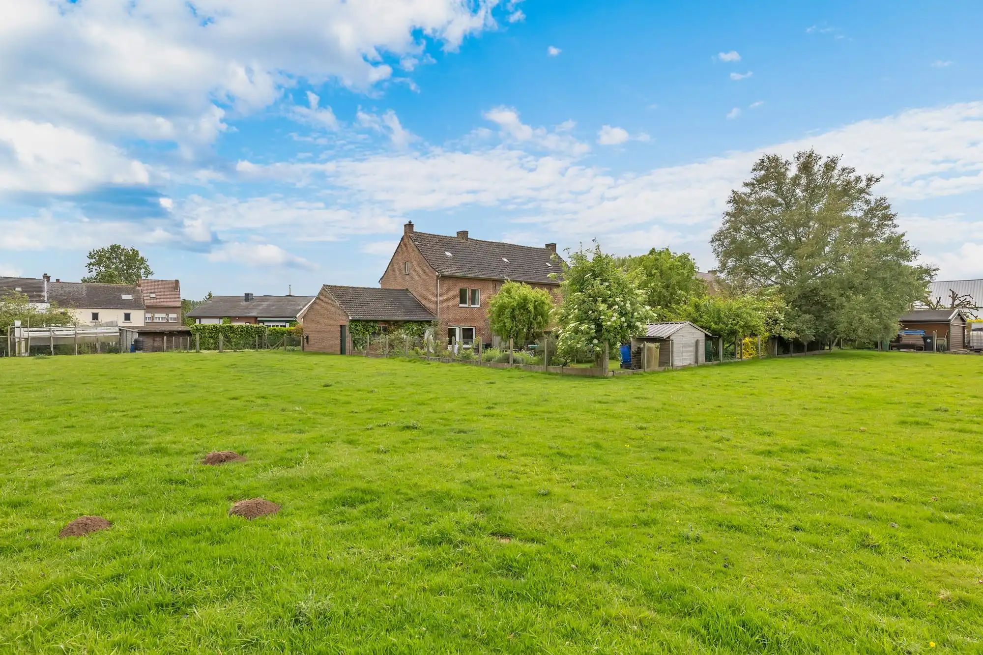 Charmewoningen met aanpalende weide te koop te Pajottegem! foto 14