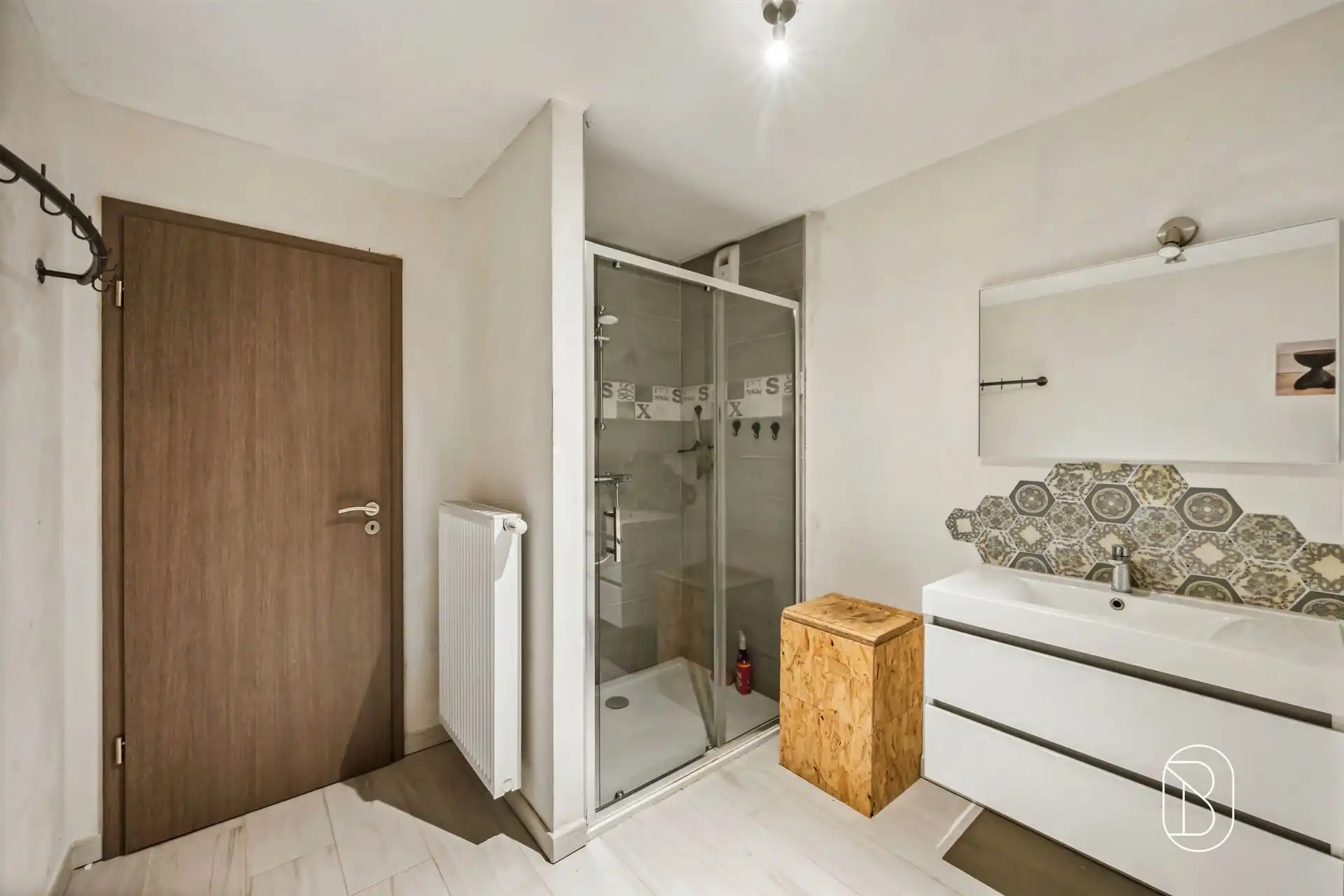 Recente woning (2021) met 4 slpk en zwembad! foto 19