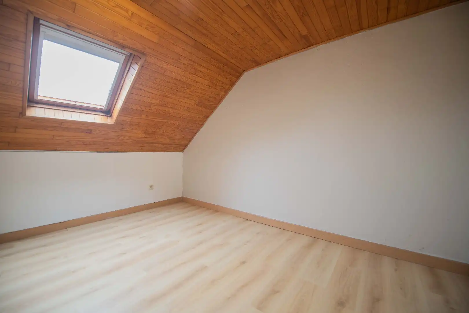 OOSTENDE  - CENTRUM MARIAKERKE foto 20