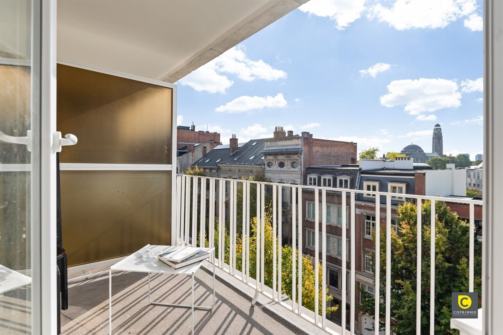 Volledig gerenoveerd app met prachtig uitzicht foto 4