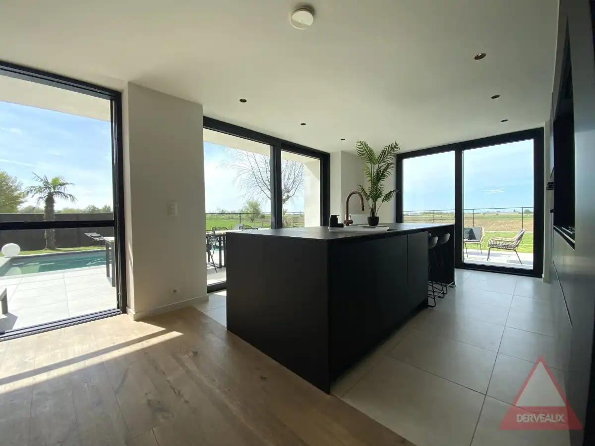 Moorsele – Exclusieve gelijkvloerse villa met panoramisch uitzicht en zwembad foto 10