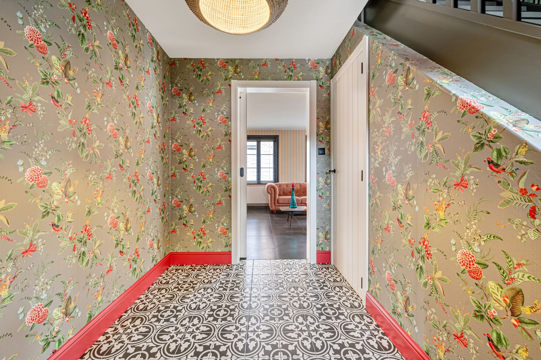 Recente (2020) open bebouwing met tuin en 3 slaapkamers foto 15