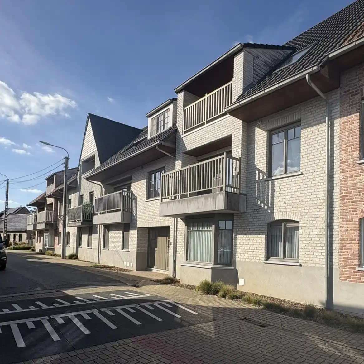 Moderne duplex met 2 slaapkamers in Astene foto {{pictureIndex}}