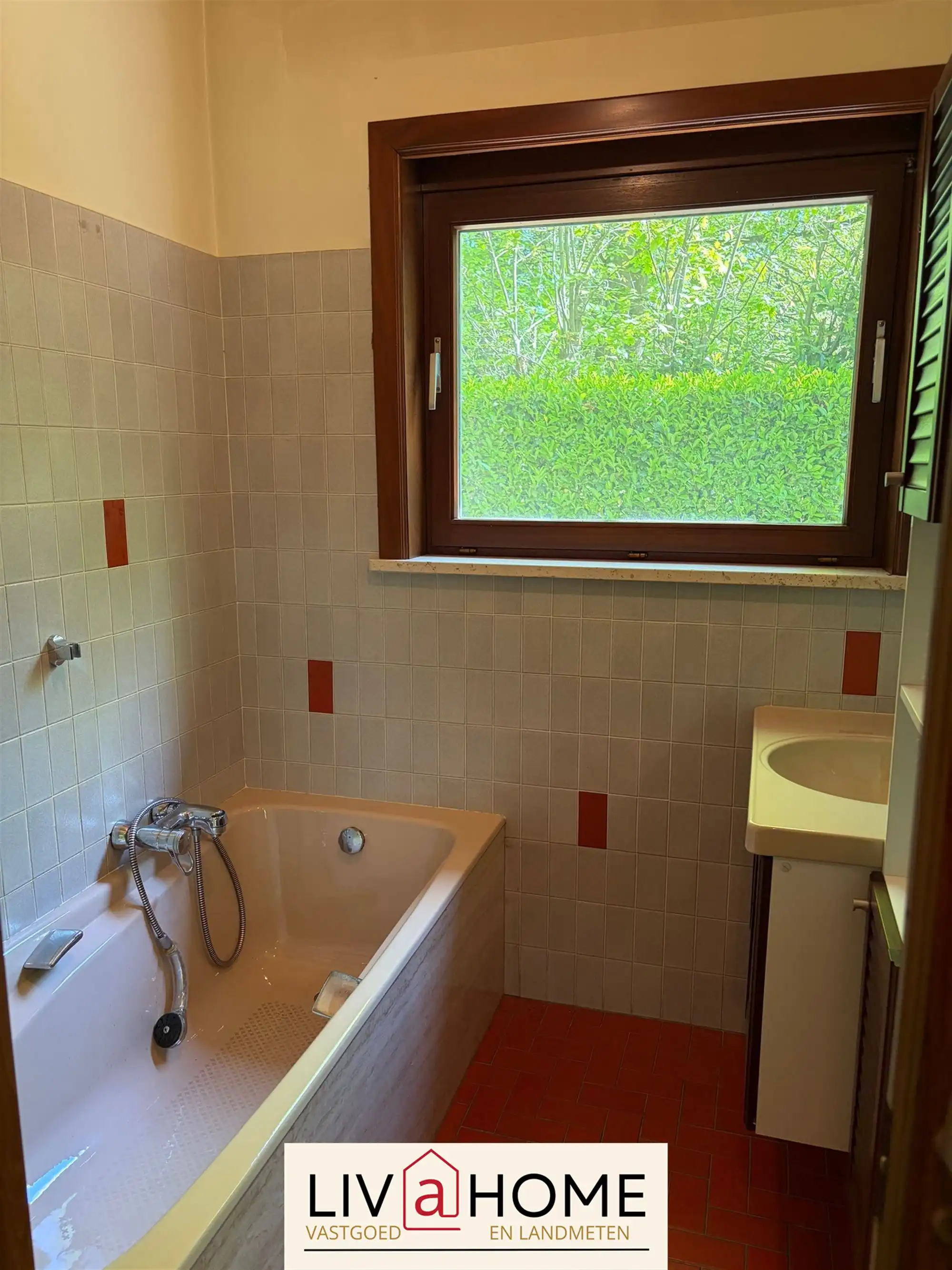 ZEER CHARMANTE VILLA MET OVERDEKT ZWEMBAD EN UNIEKE LIGGING! foto 10