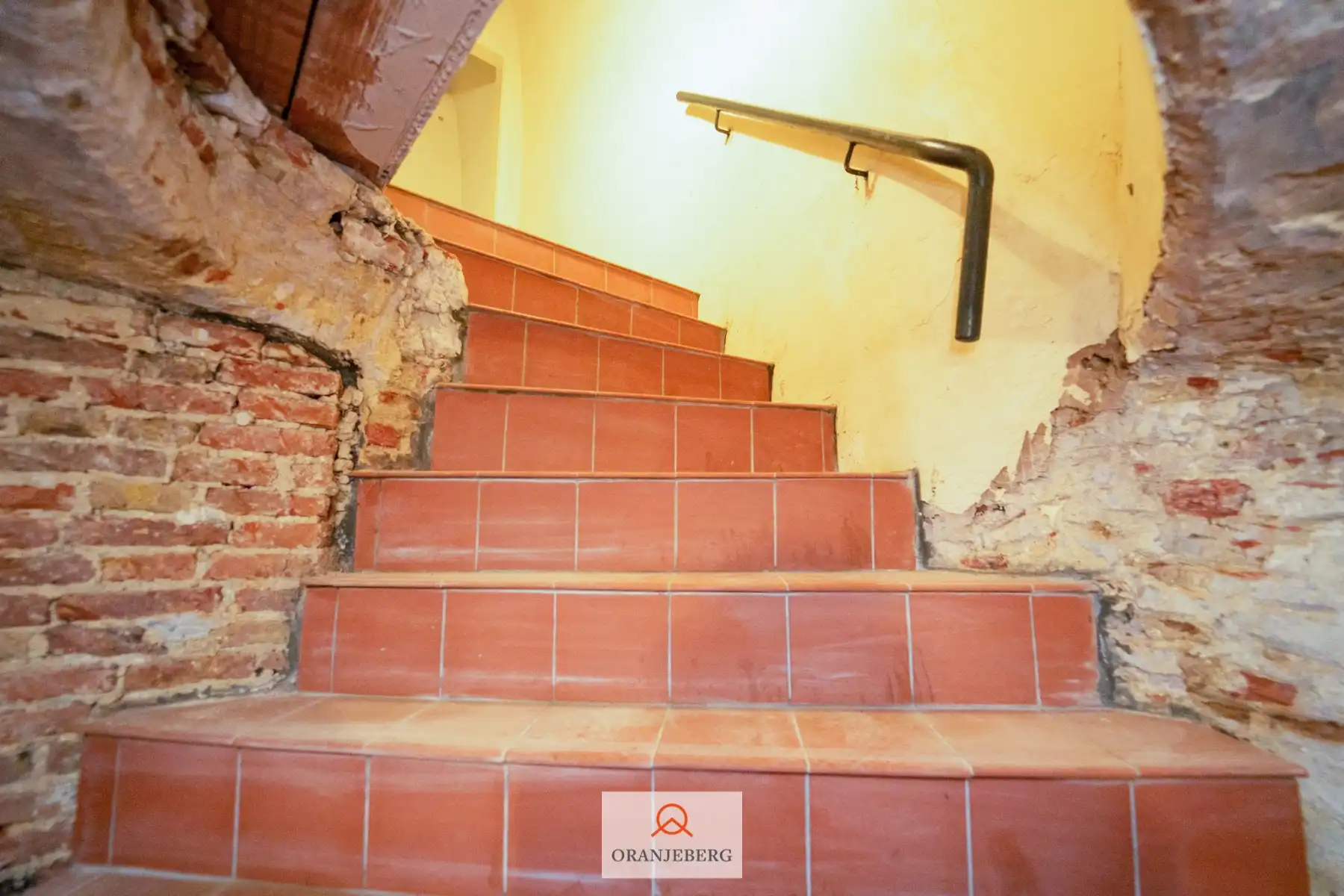 Charmante handelszaak (128 m²) op topligging palend aan de Vrijdagmarkt foto 17