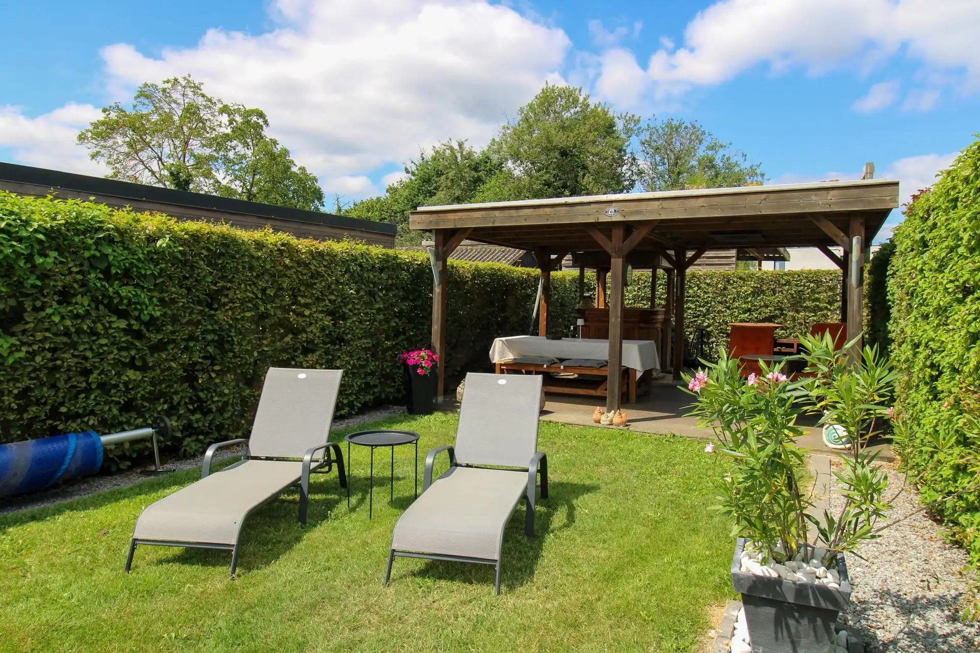 Wonen én werken op een toplocatie – praktijkruimte met ruime duplexwoning met 4 slaapkamers op een perceel van 4a23ca! foto 20