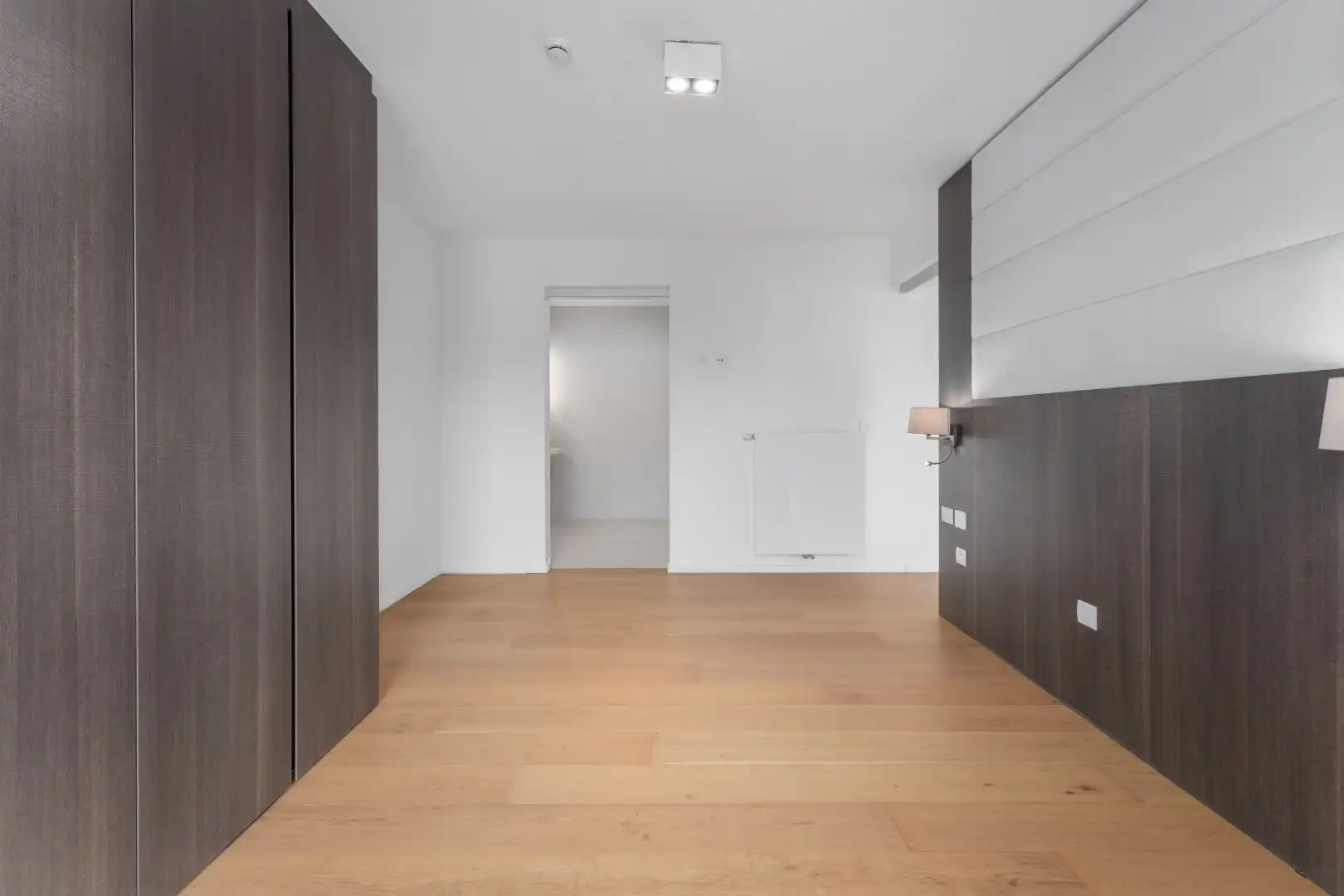 Mooie serviceflat te koop in standingvol gebouw foto 9