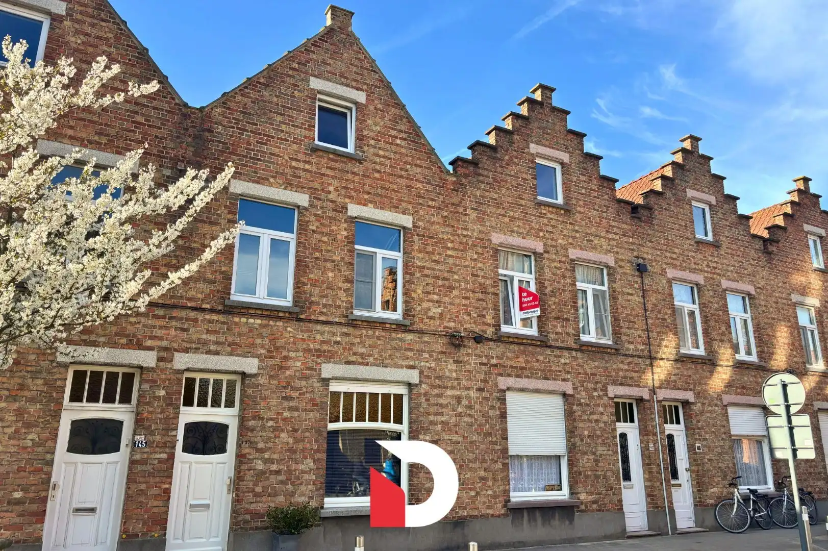 Gezellige woning met 3 slaapkamers en terras foto {{pictureIndex}}