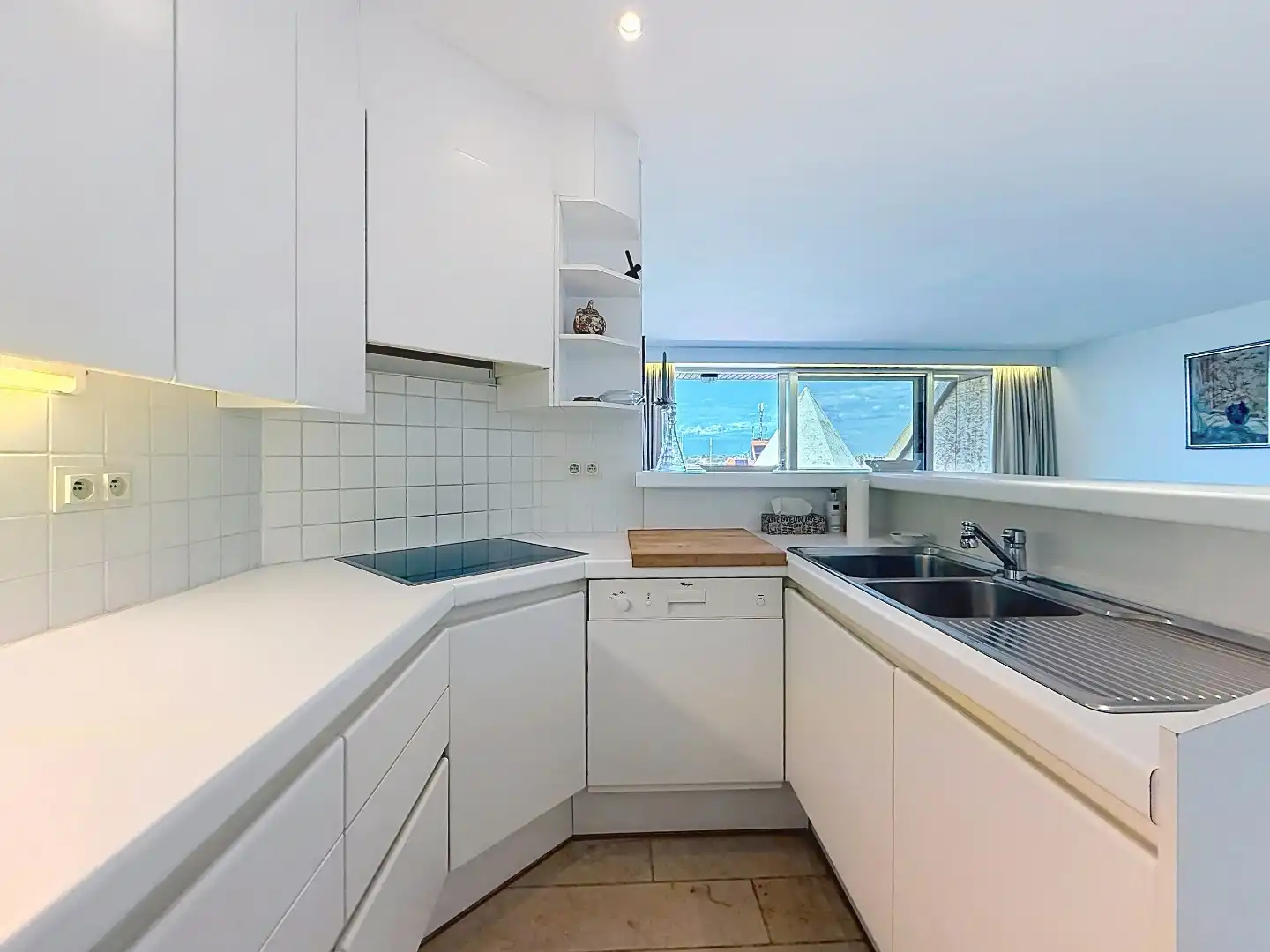 Appartement et zeezicht, lift en garage in Nieuwpoort - 2 slaapkamers, 2 badkamers, bouwjaar 1990, 52.00m² bewoonbare oppervlakte foto 5