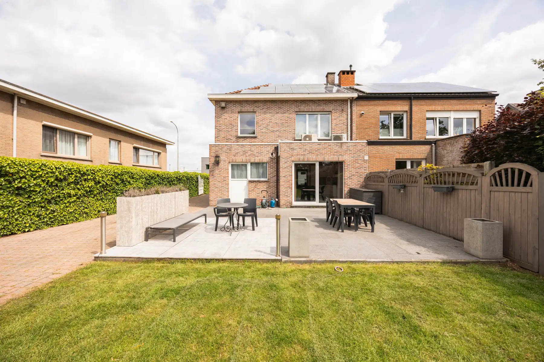 Energiezuinige, uitstekend onderhouden woning met mooie tuin foto 23