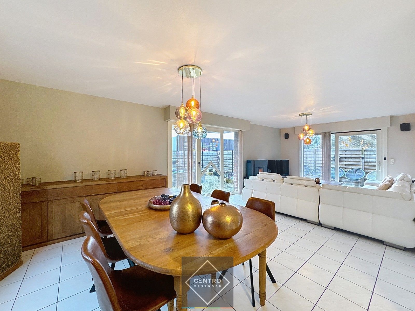 Appartement met 2 slpks MET garagebox en RUIME zonneterrassen! foto 2