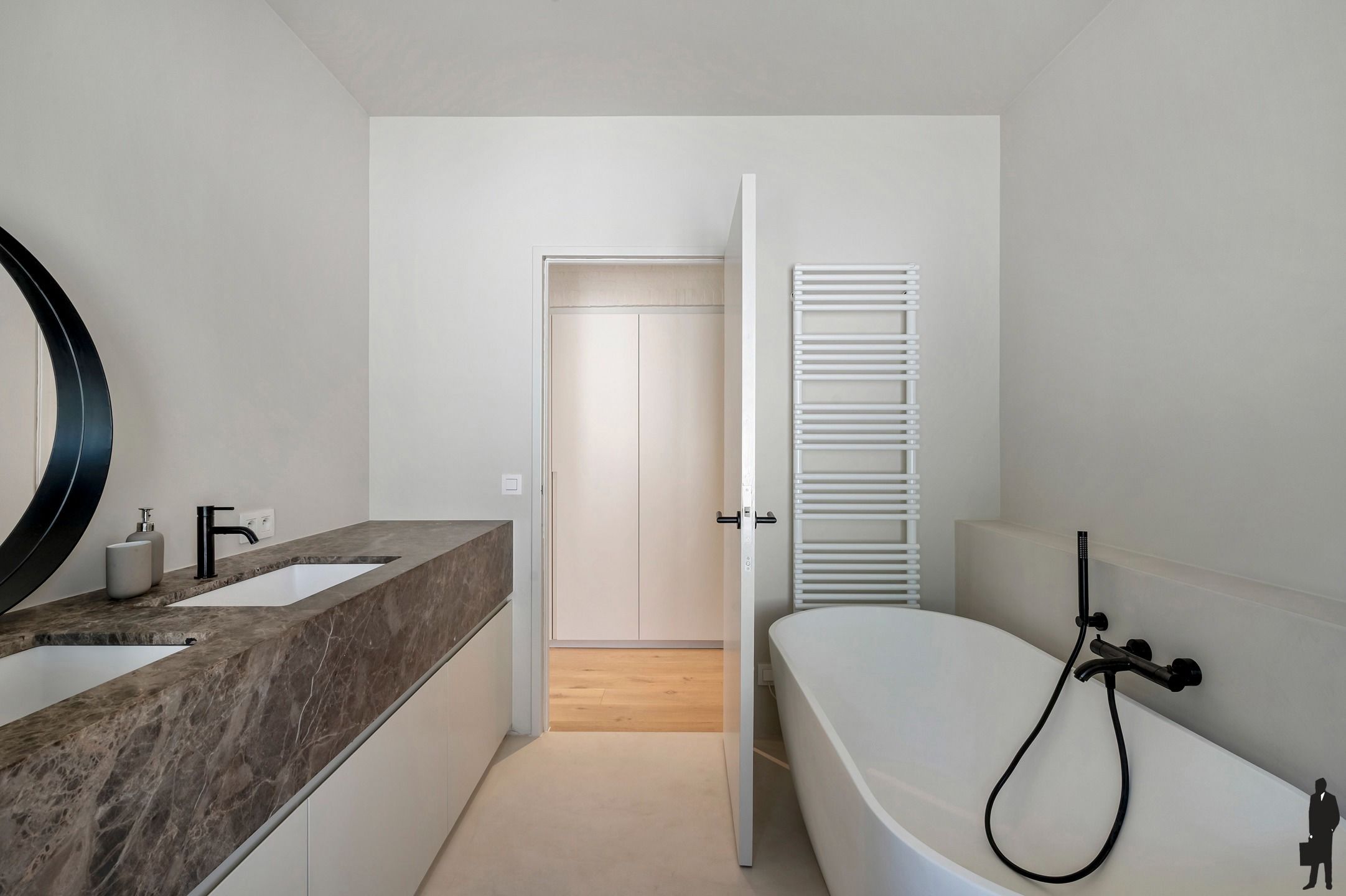 Instapklare architectenwoning, op toplocatie in Brasschaat! foto 13