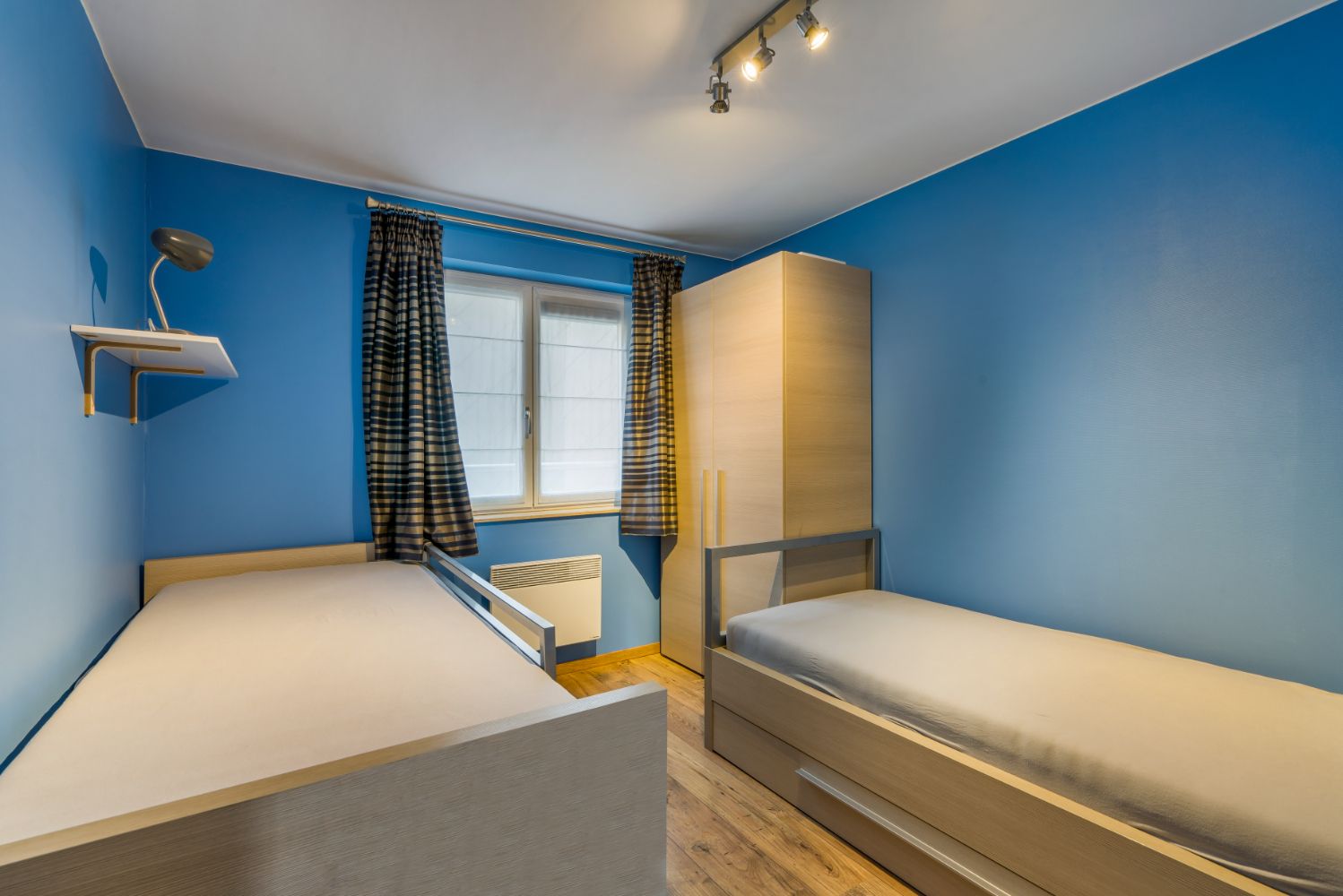 Centraal gelegen appartement met 2 slaapkamers foto 10