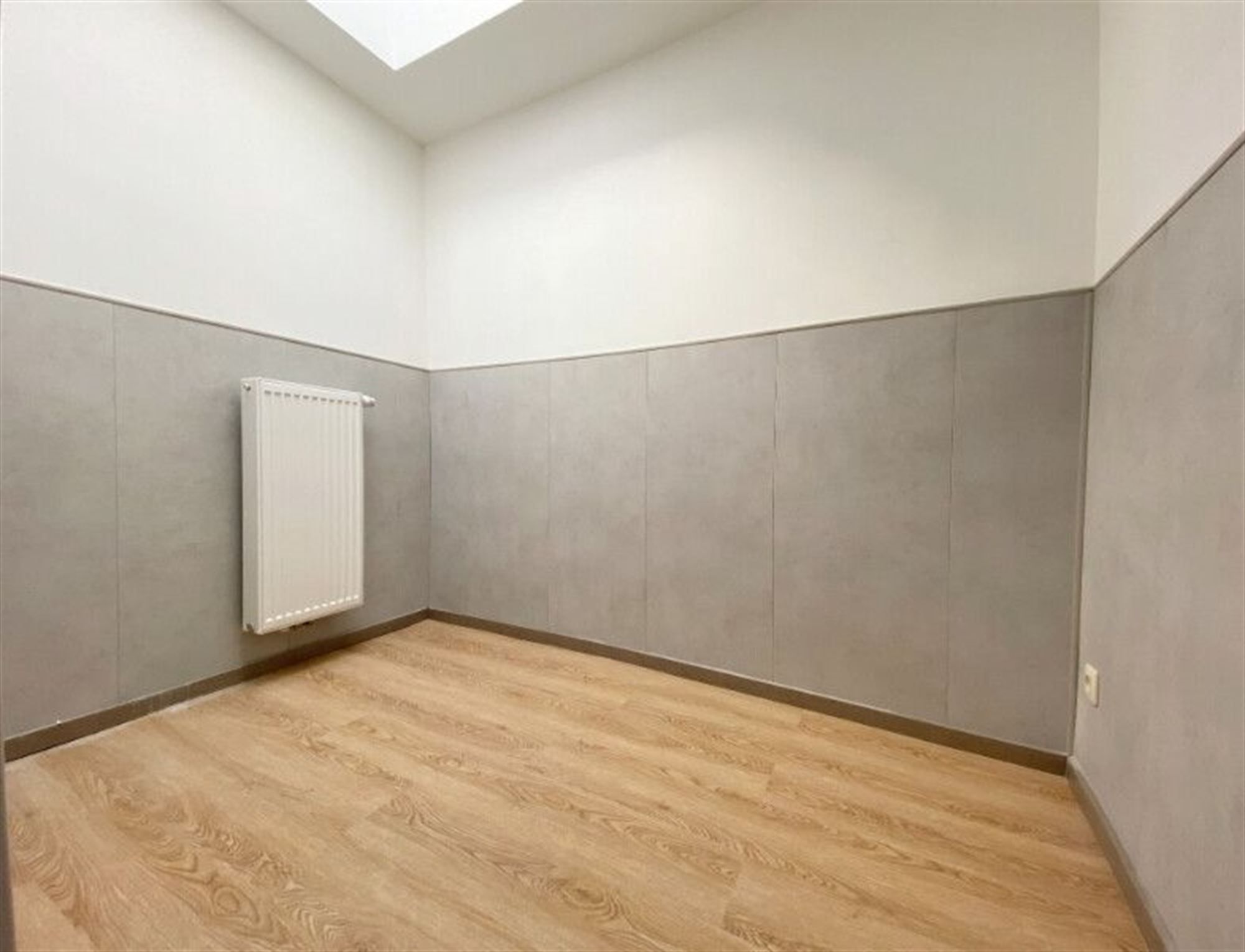WONING MET 2 SLKS TE HUUR IN TONGEREN foto 8
