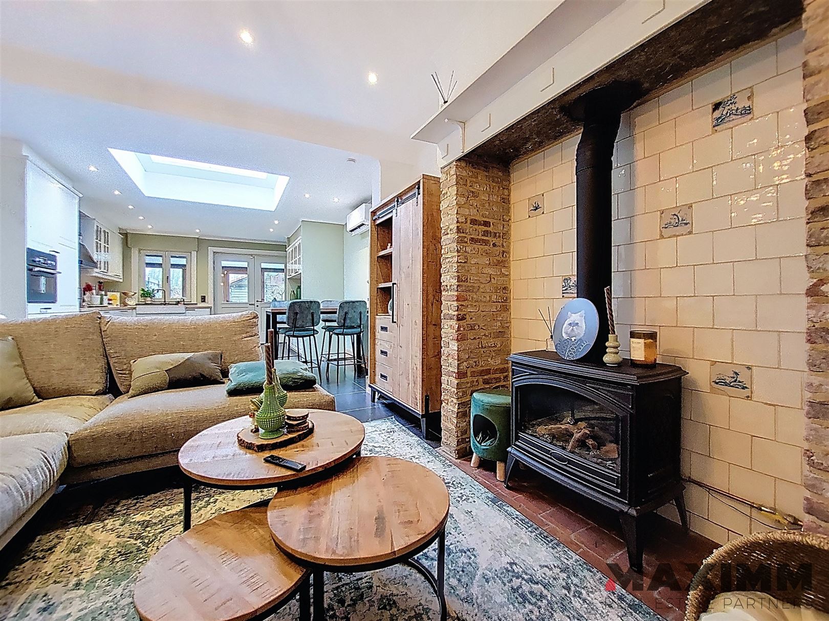 Prachtige woning met 2 slaapkamers !!! foto {{pictureIndex}}