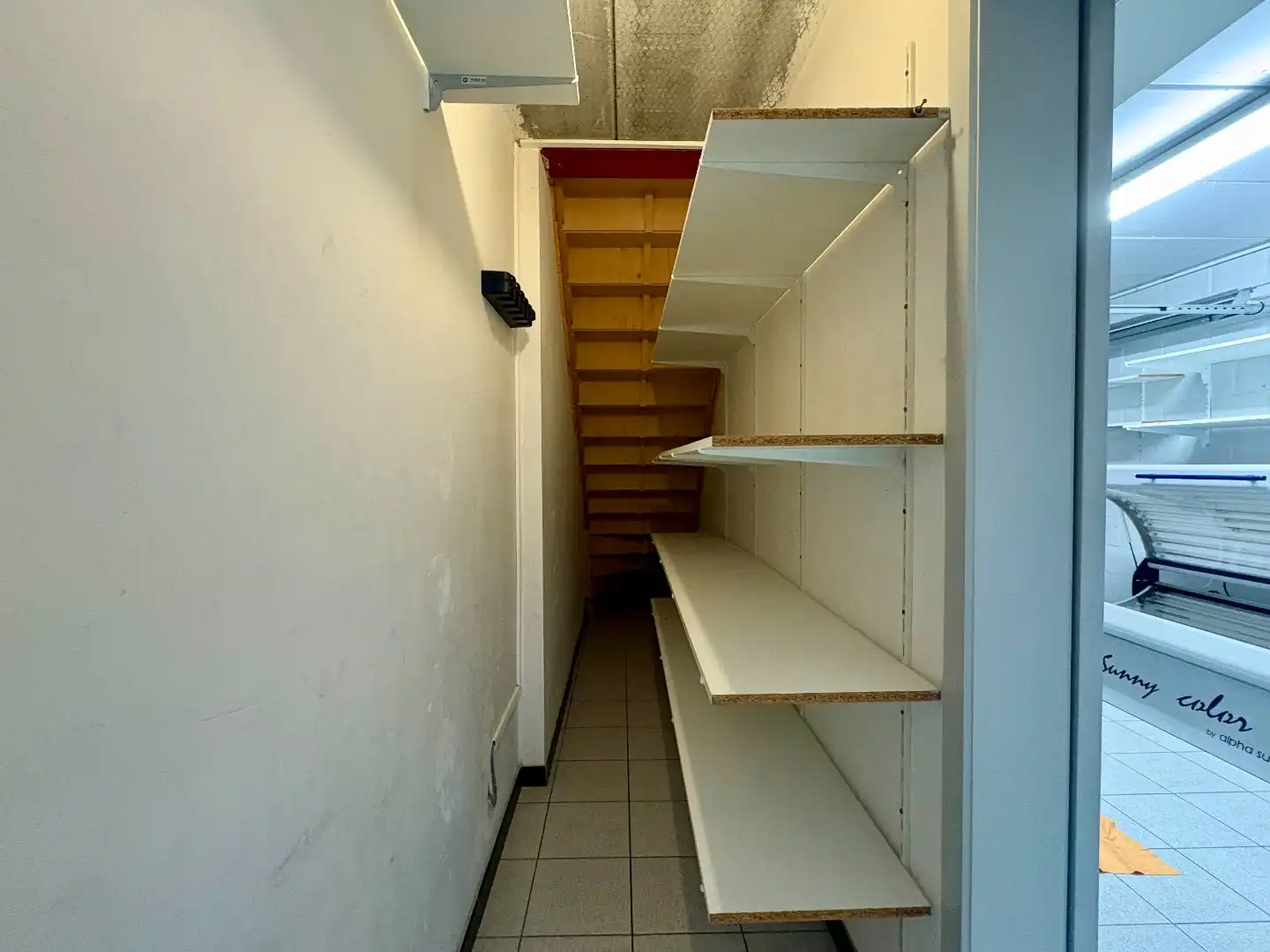 Recentbouw op uiterst rustige ligging met 3 slks, inpandige garage en grote oprit. foto 14