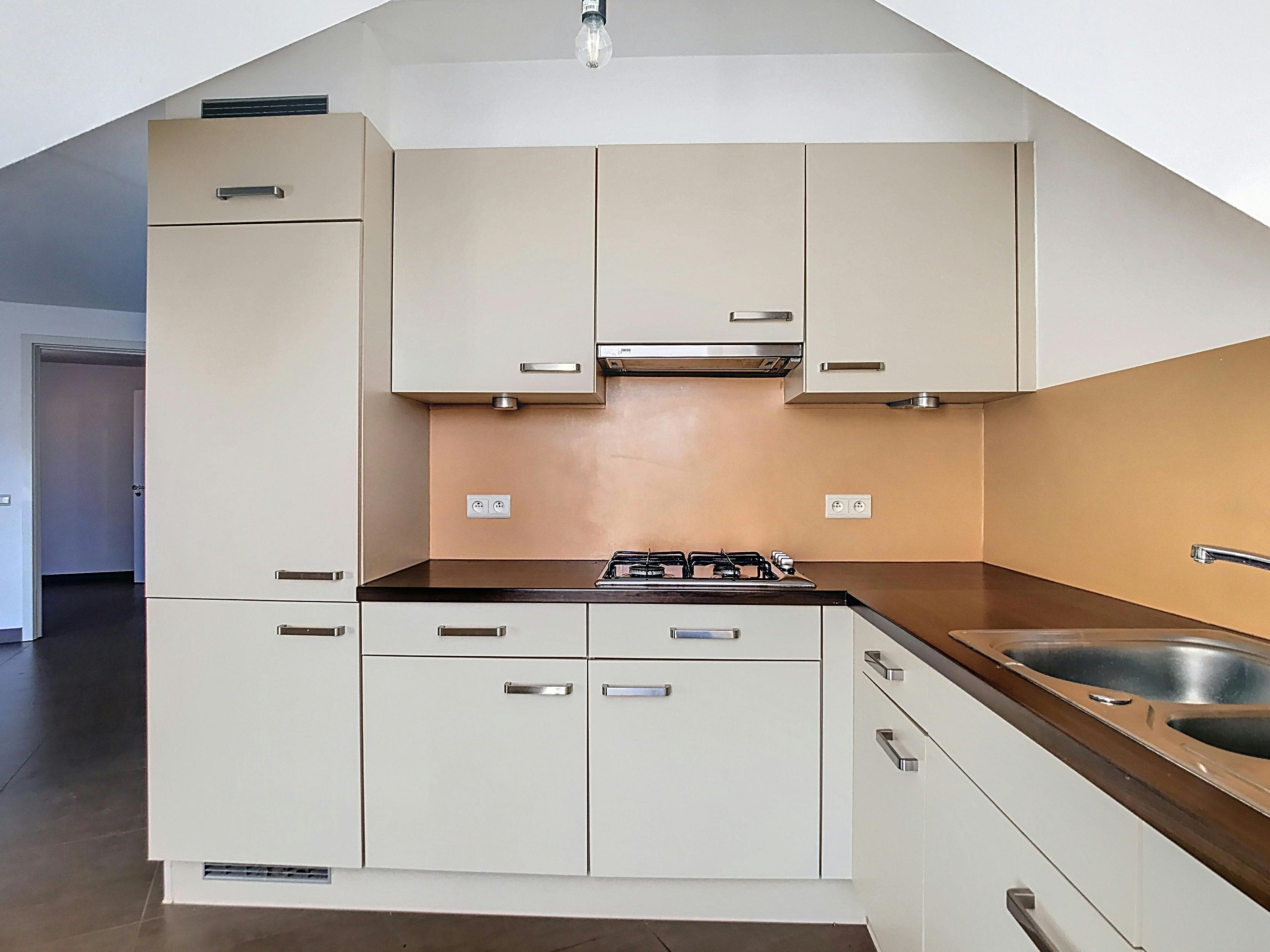 Goed gelegen energiezuinig dakappartement te Kruibeke foto 7