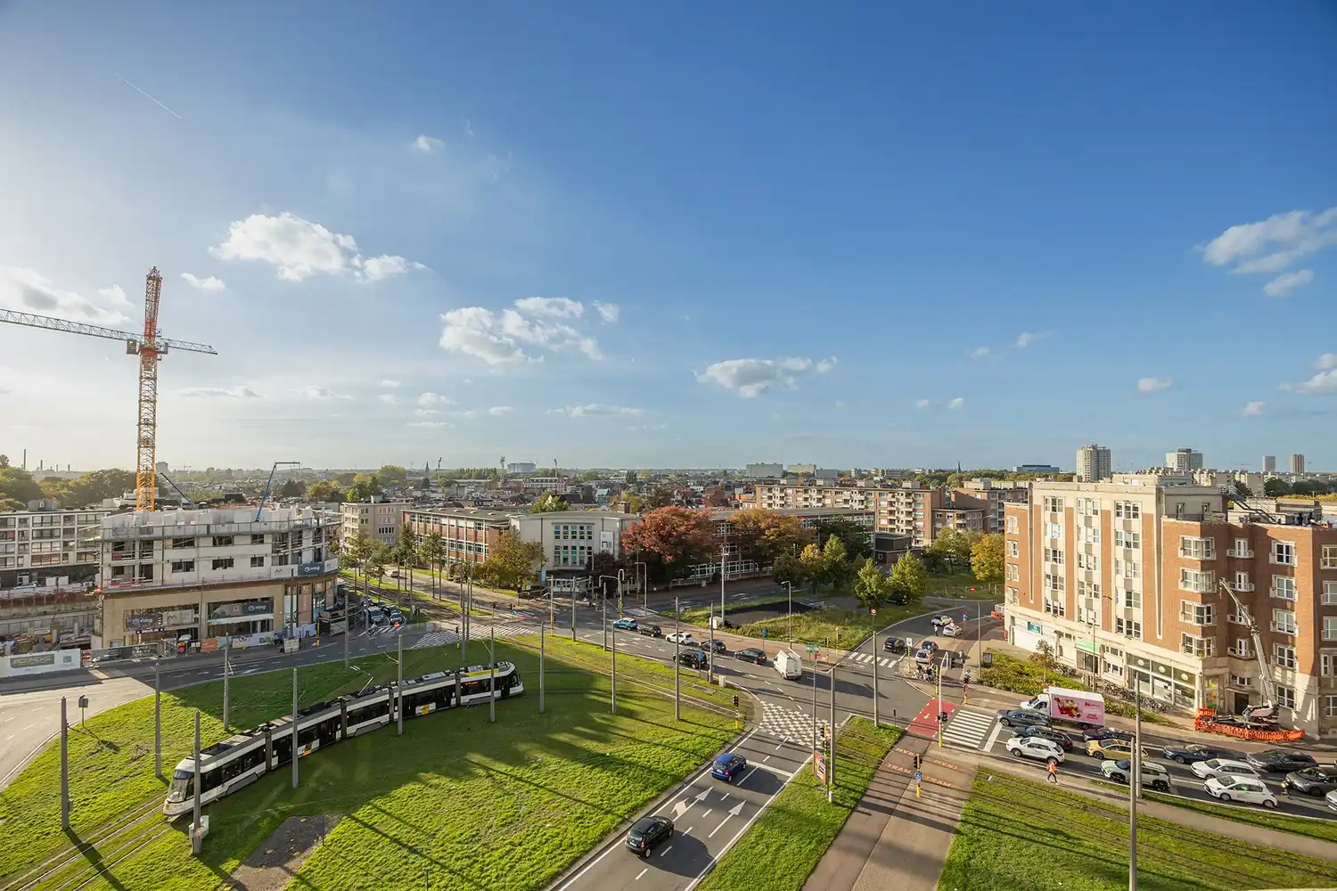 Stijlvol wonen in een iconische art-deco residentie foto 11