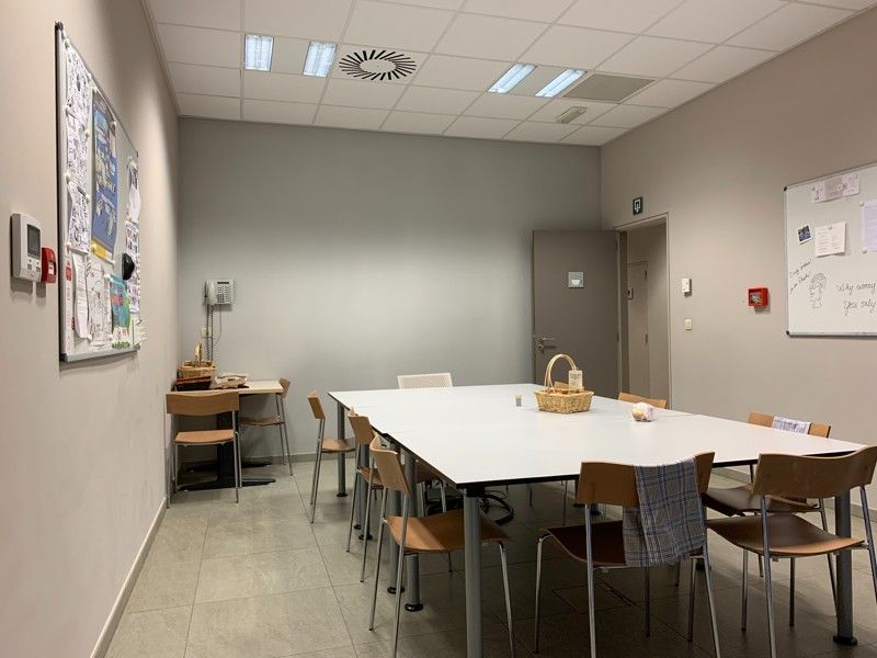 Instapklaar handelsgelijkvloers Te Huur en Te Koop foto 20