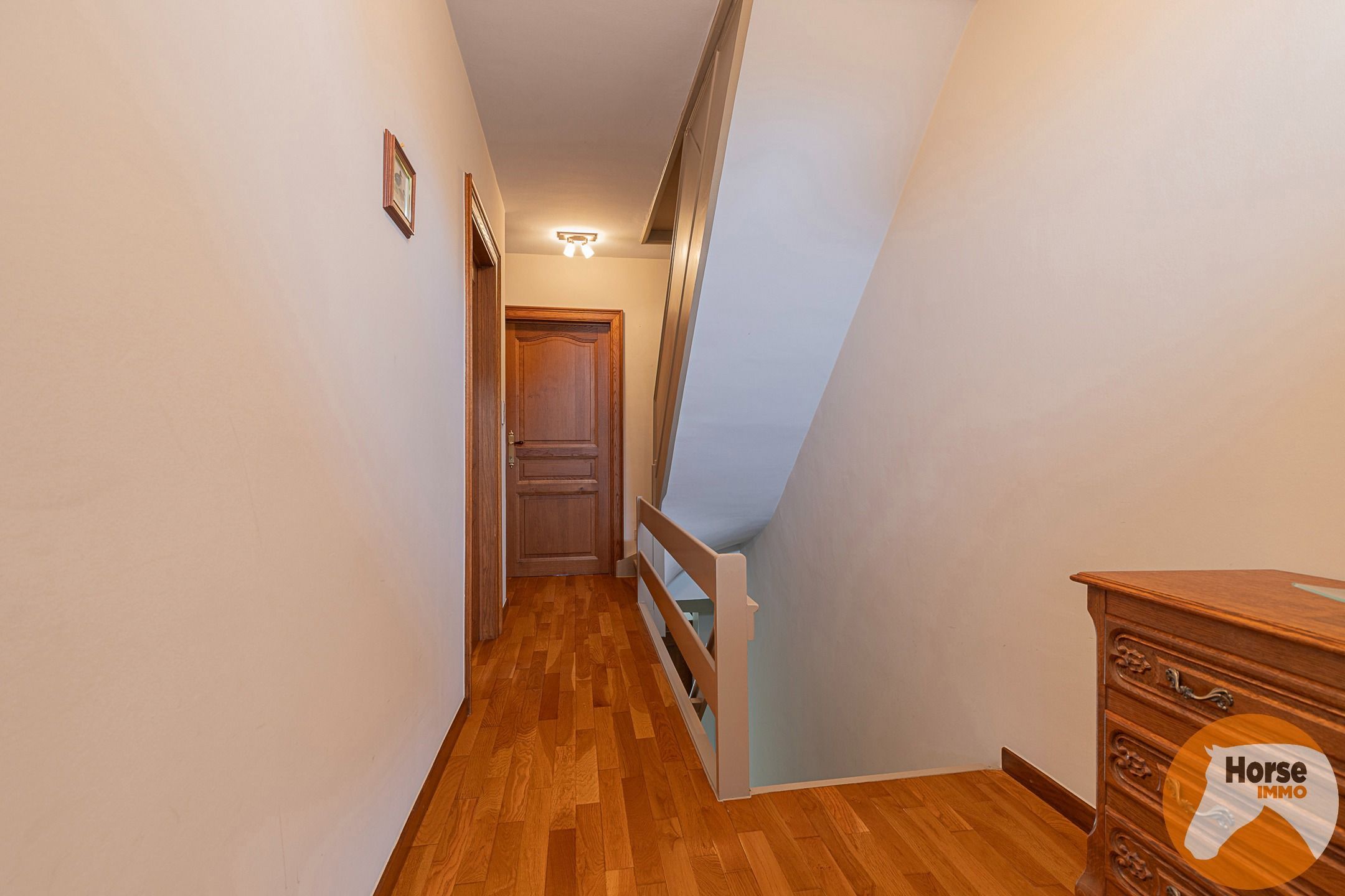 ERPE-MERE - Goed onderhouden woning met magazijn en serres foto 10