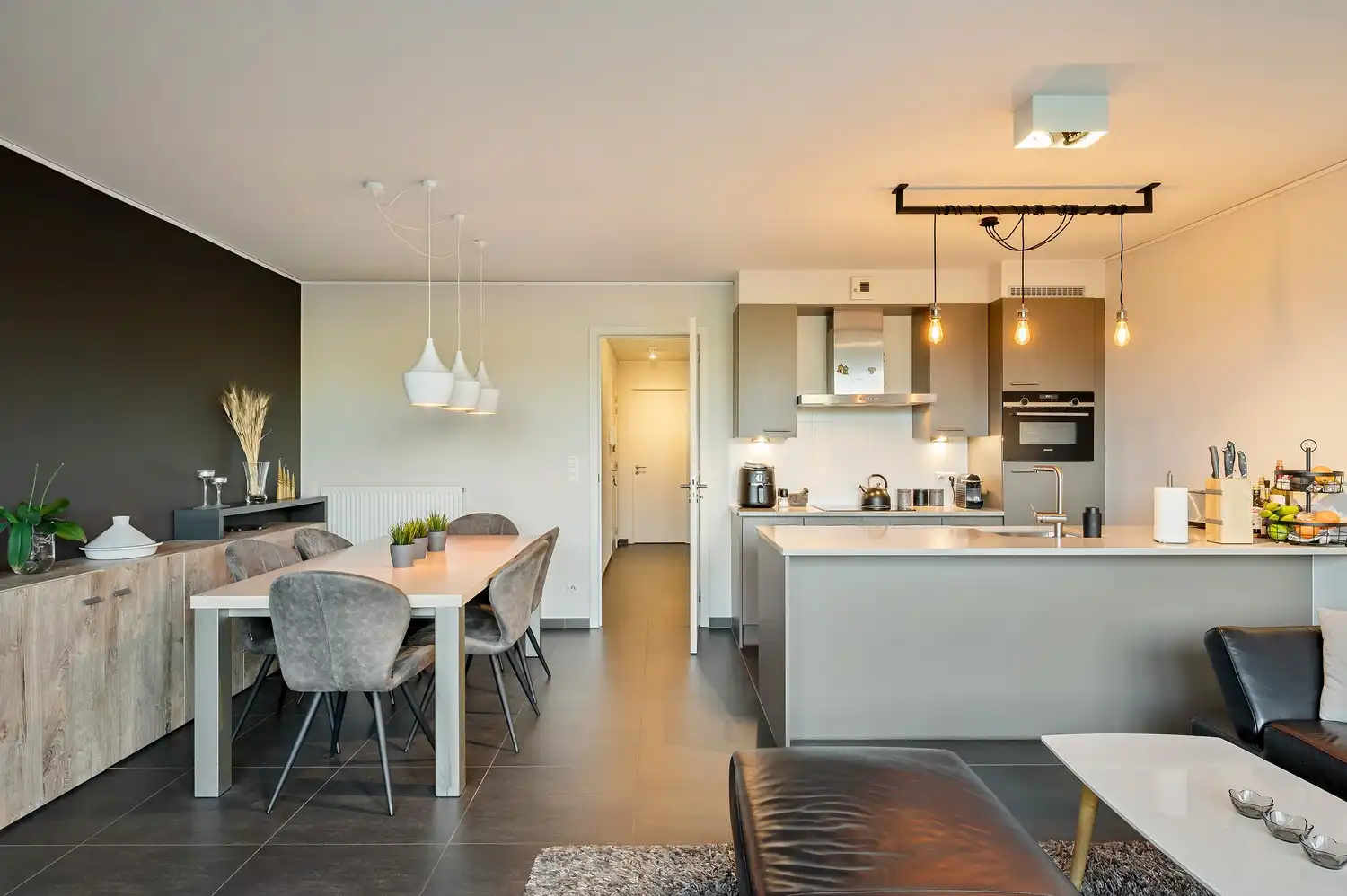 TE KOOP | Instapklaar gelijkvloers appartement in het centrum van Heist-op-den-Berg. foto 4