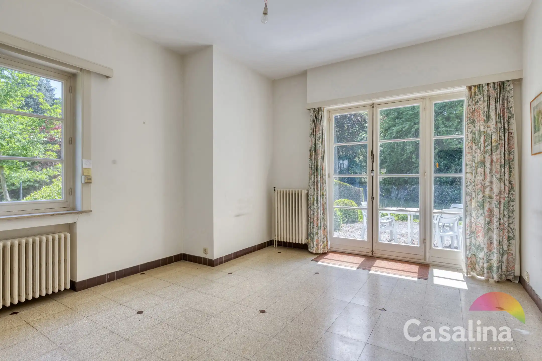 Wijk Baron Albert d'Huart–Viergevelvilla met veel potentieel foto 10