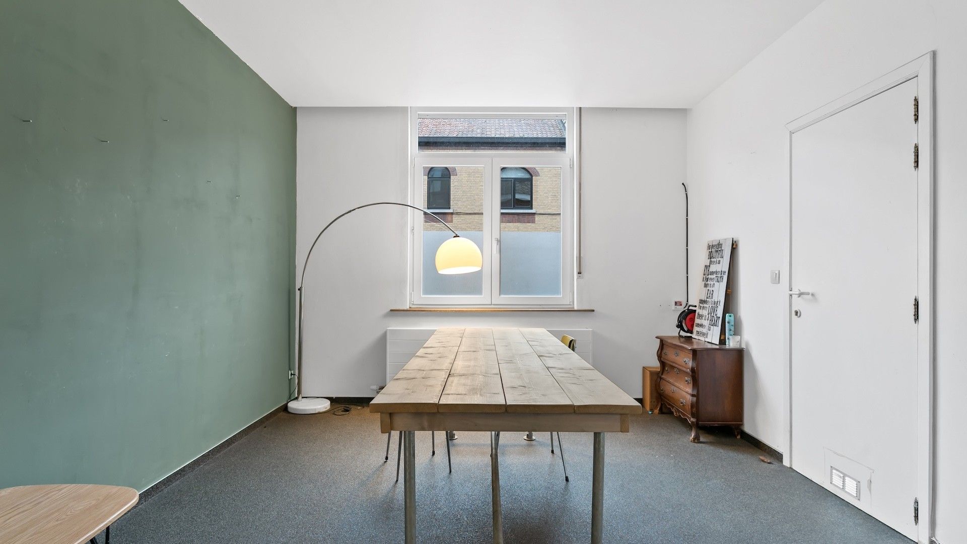 Charmante stadswoning met veel potentieel vlakbij het centrum van Hasselt foto 4