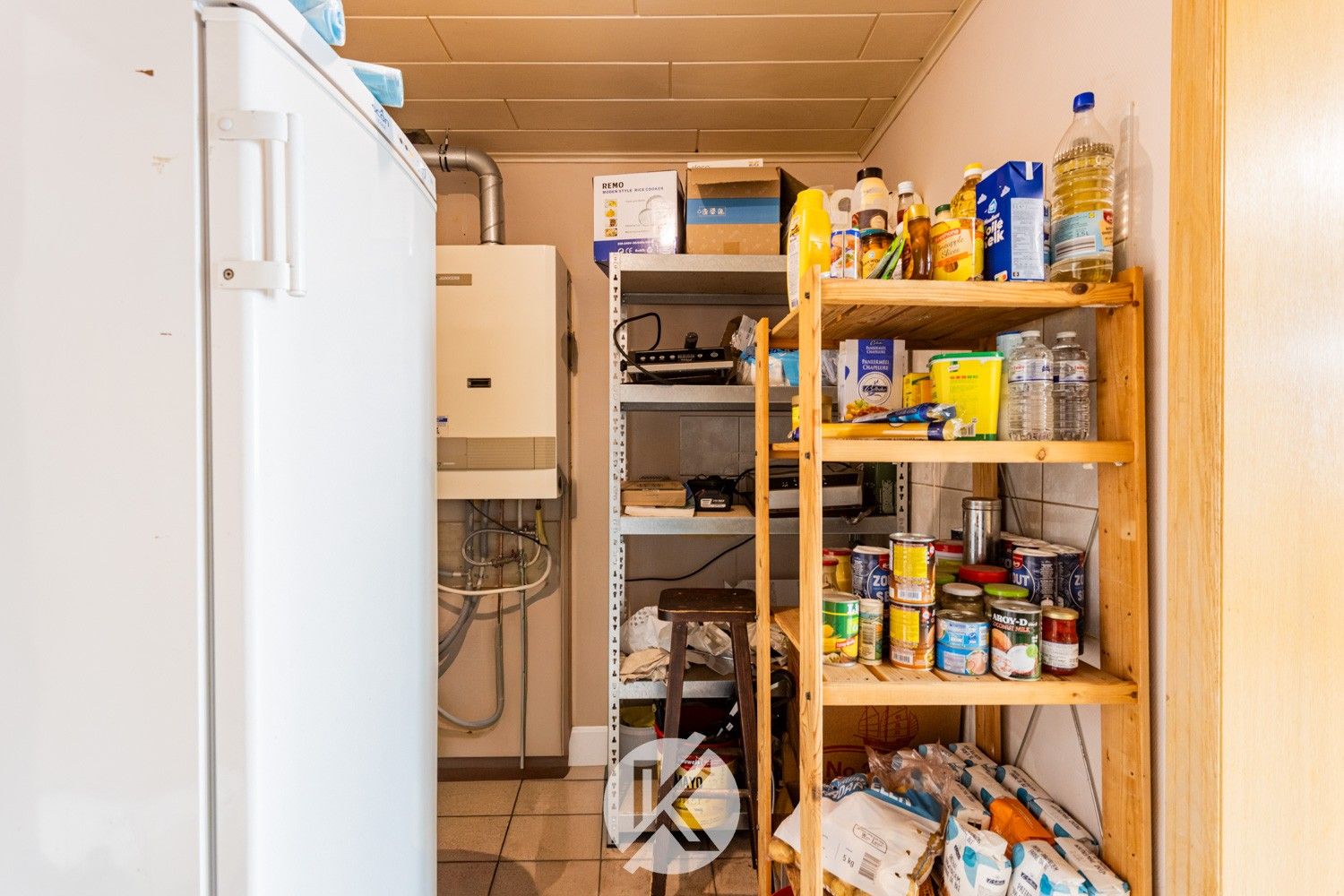 Instapklare woning met veel potentieel in centrum Herzele foto 13