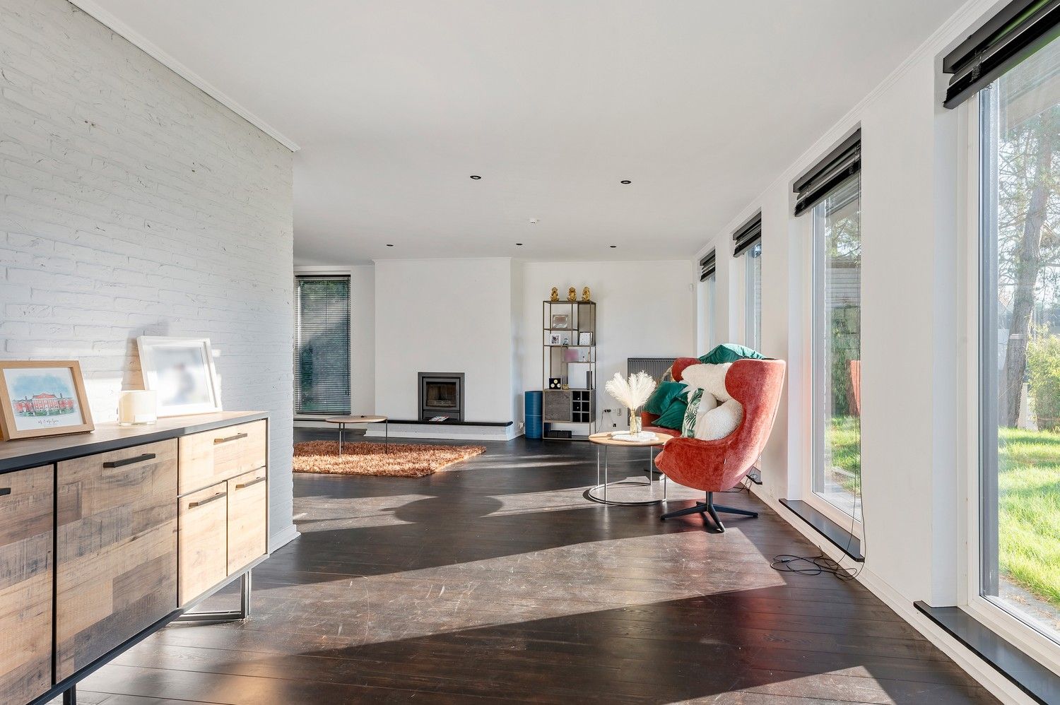 Prachtige en ruime villa met mogelijk zes slaapkamers gelegen op een toplocatie. foto 8