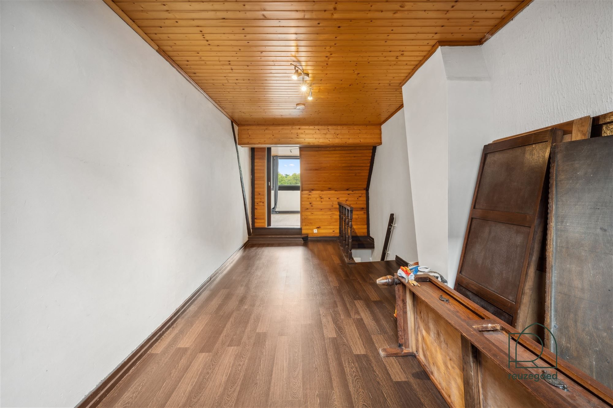 Woning in hartje Duffel opknapper met potentieel foto 11