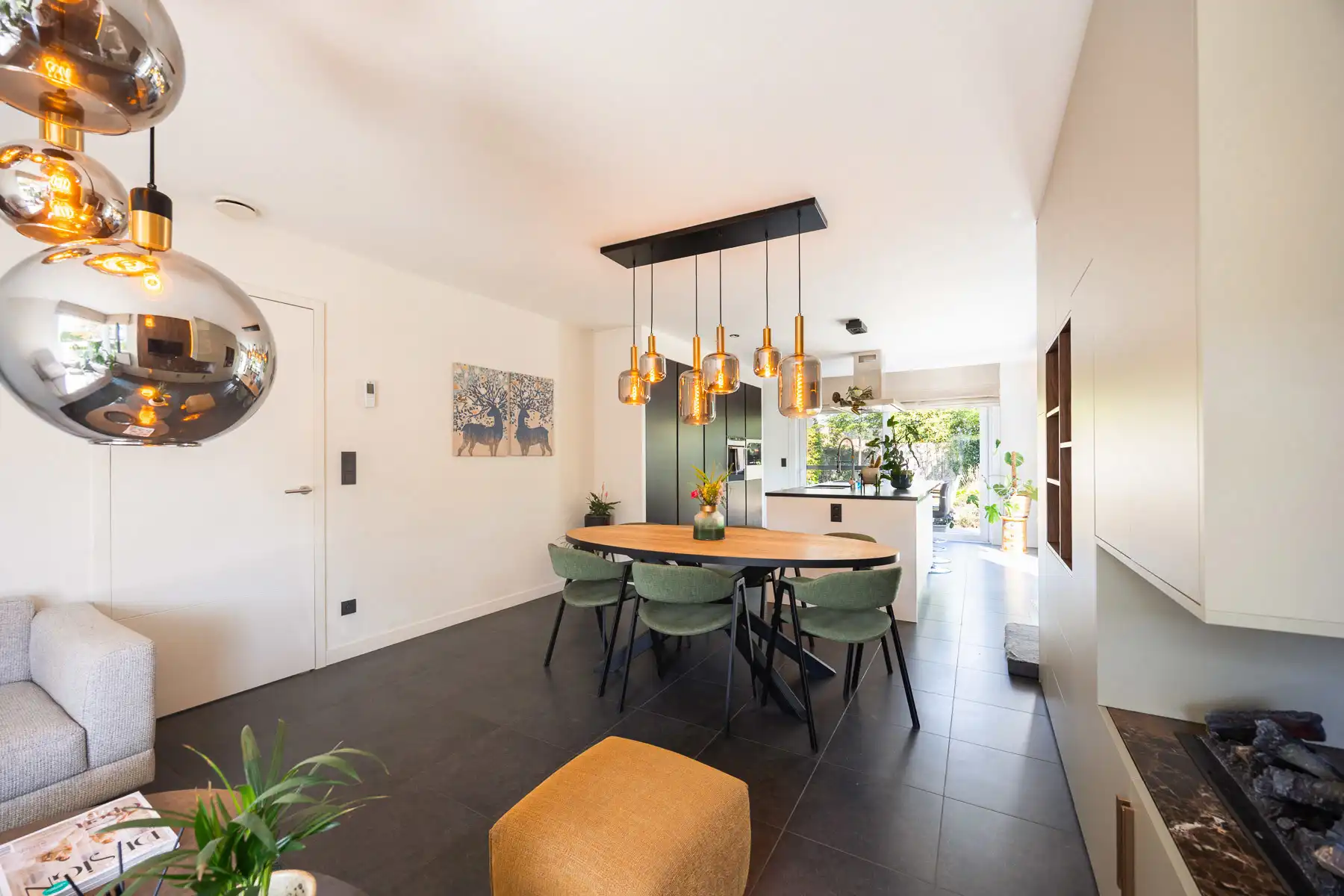 Recente en energiezuinige woning in een groene oase foto 6