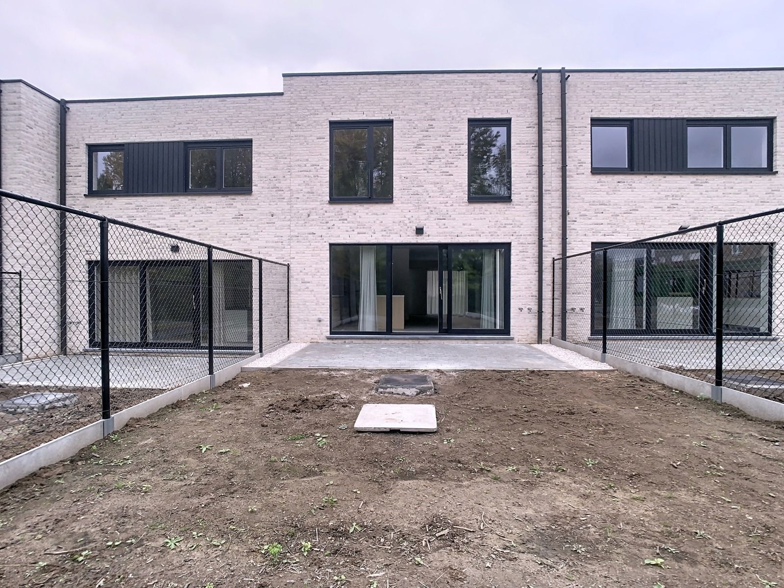 Moderne Nieuwbouwwoning (GB) met 3 SLPK, Tuin én Carport! foto 17