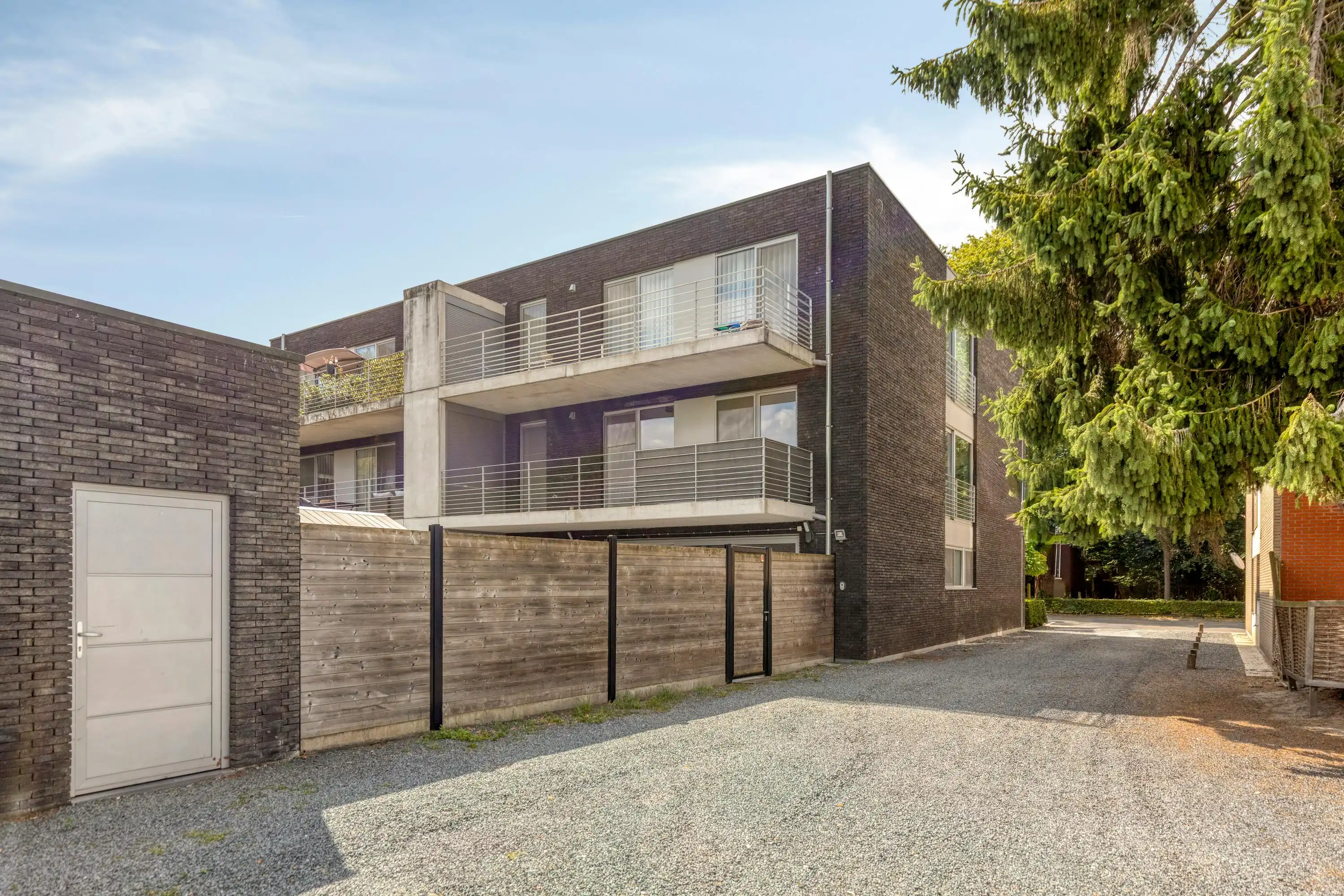 Ruim appartement met 2 slpk en garage te koop in Brasschaat foto 21
