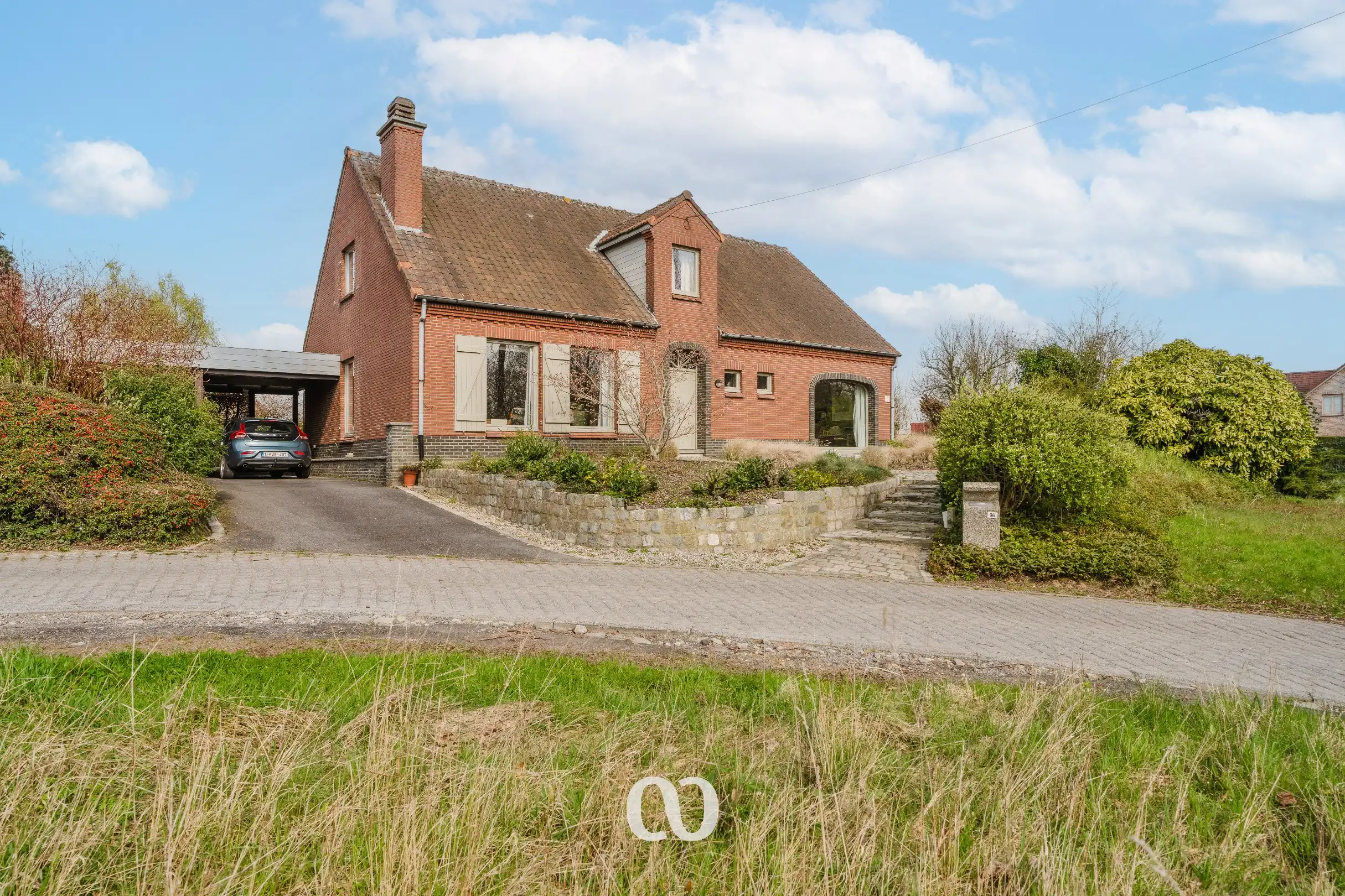 Prachtig gelegen open bebouwing met open zicht foto 2