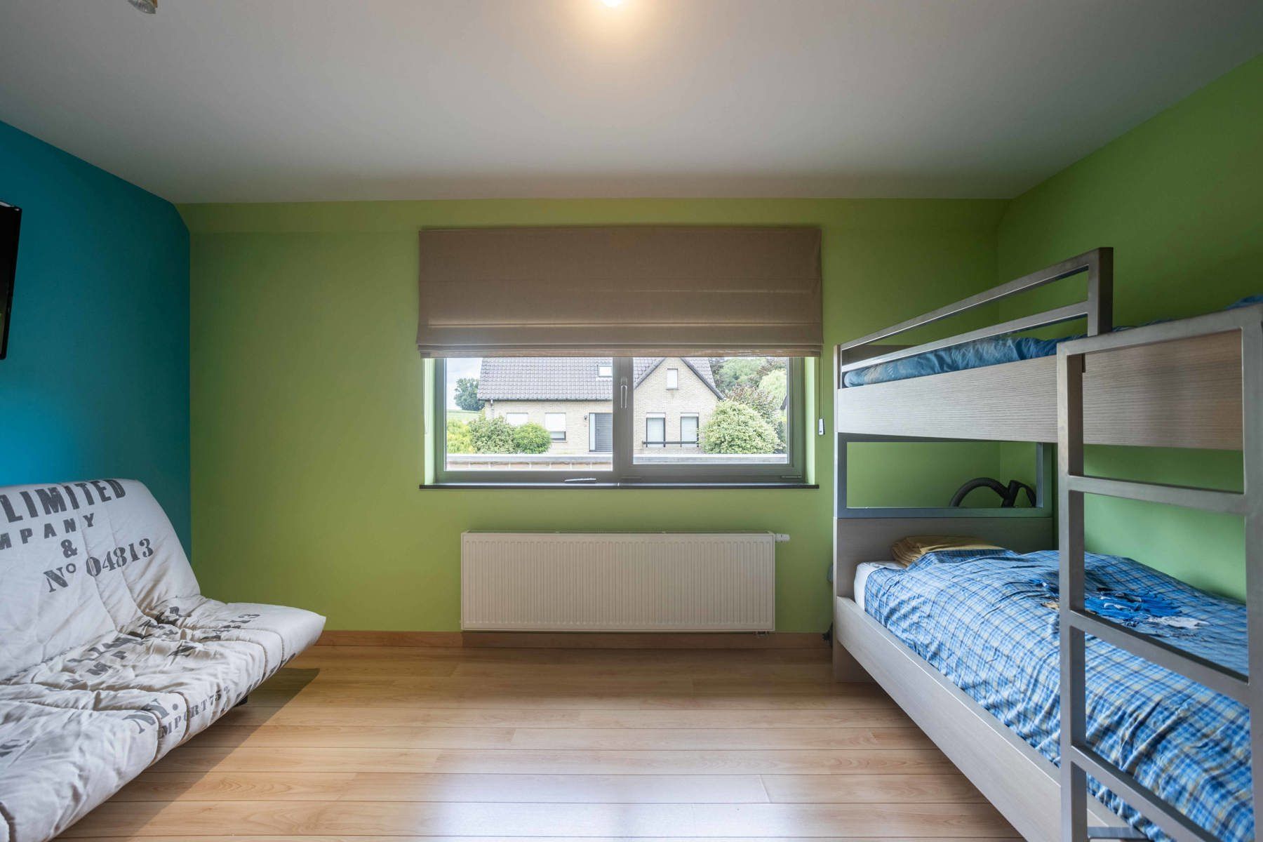 Instapklare woning 4 slpks met zwembad en poolhouse foto 20
