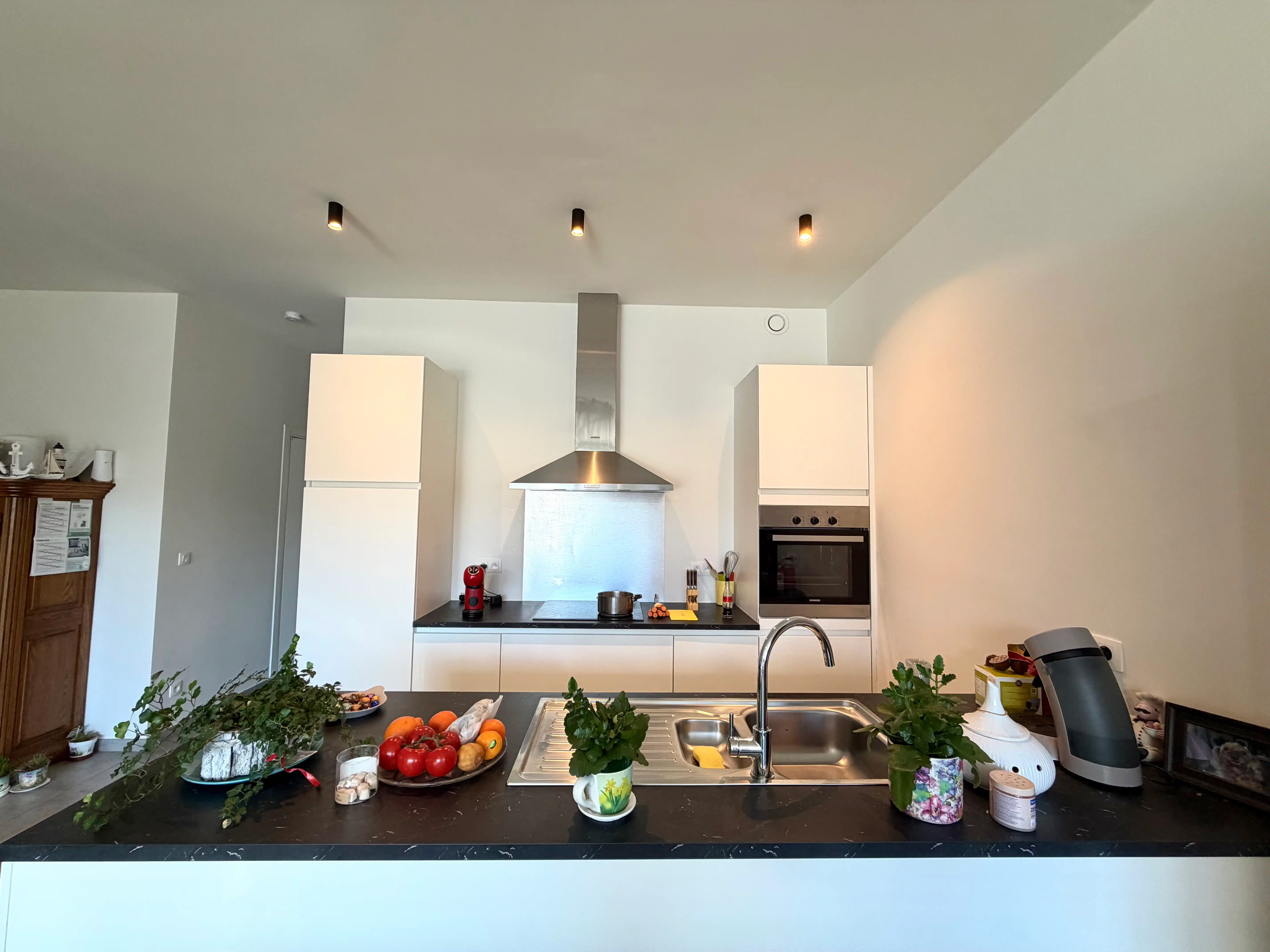 Energiezuinig en ruim appartement met twee slaapkamers foto 5