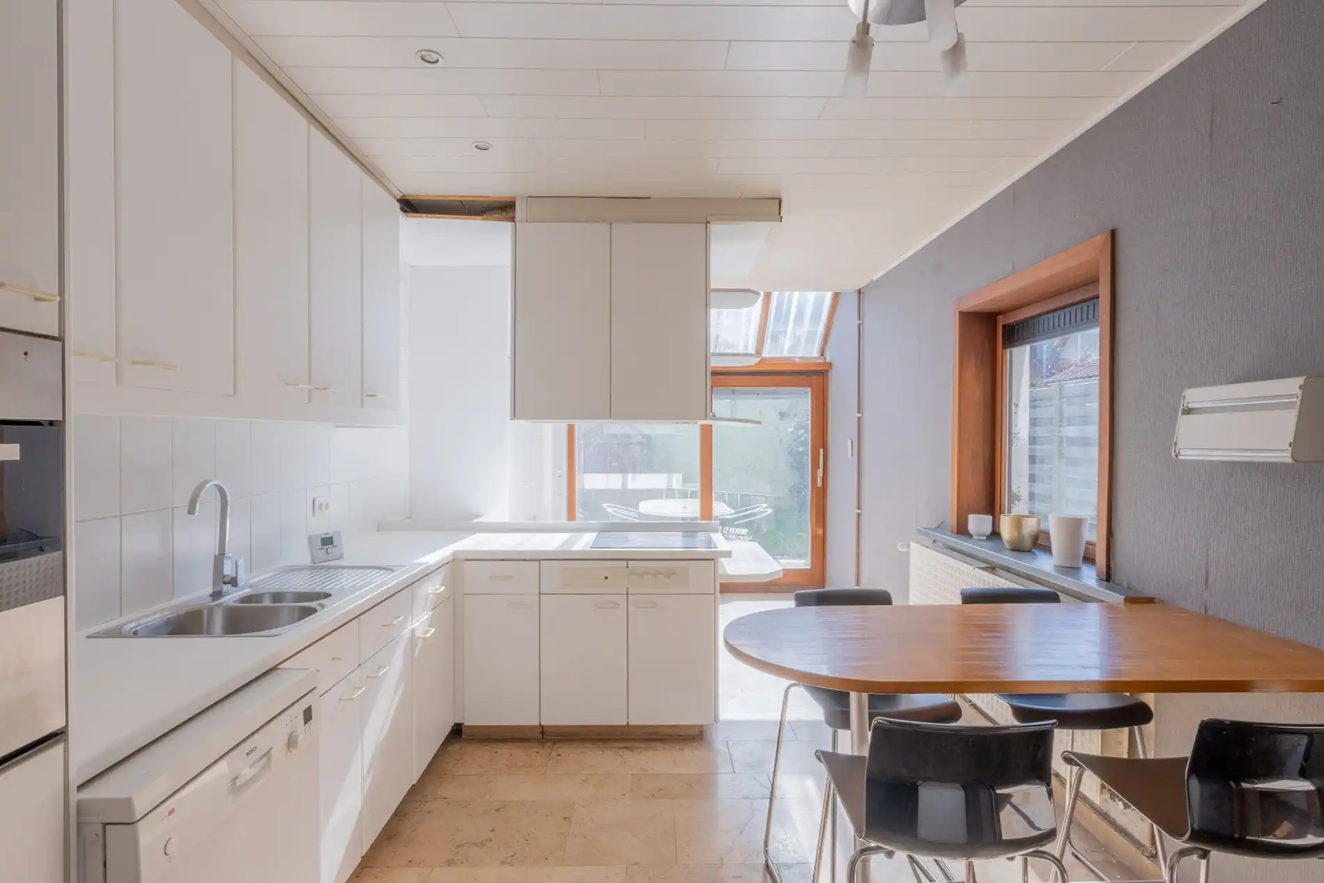 Uitzonderlijk groot huis met tuin te Zeebrugge foto 12