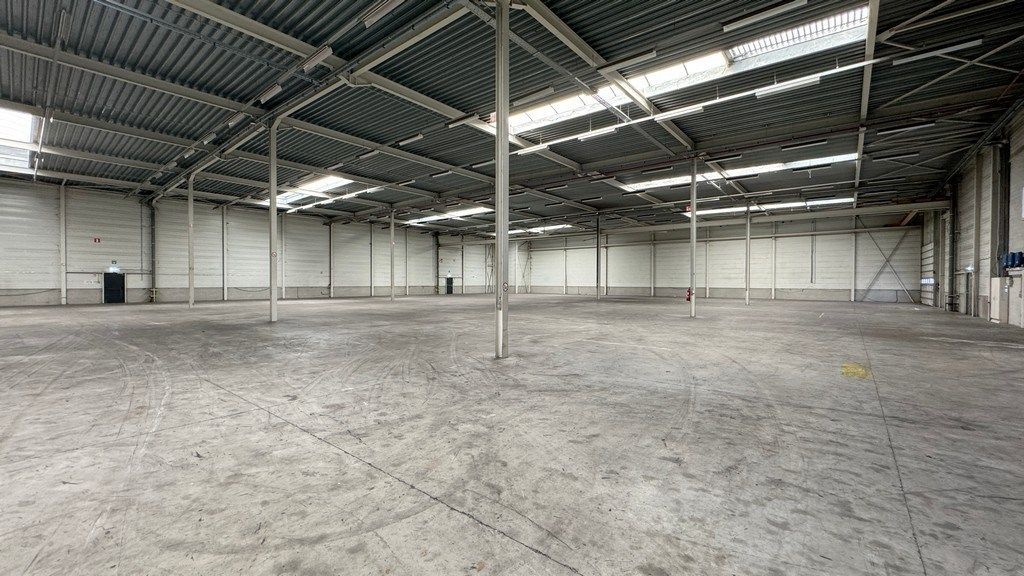 Industrieel bedrijfspand te huur aan N16 te Bornem foto 10