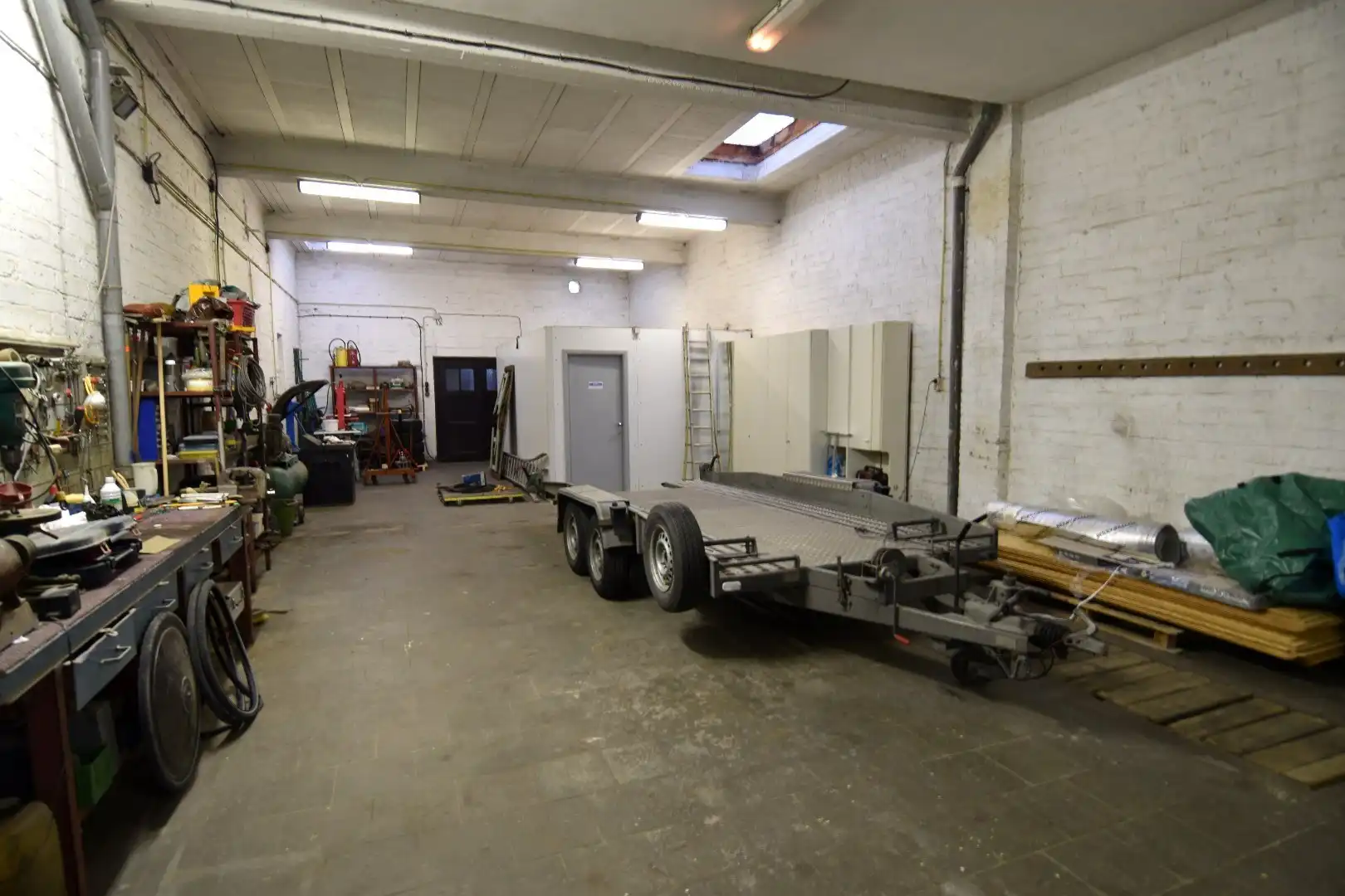 Opslagruimte (175 m²) met bovenliggende woning te koop in Kuurne foto 16