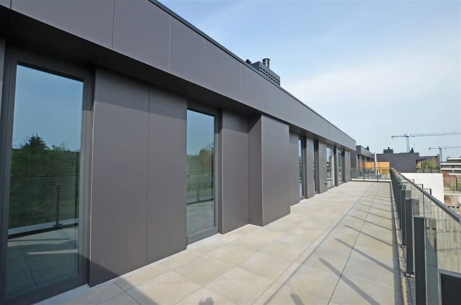 Penthouse met centrale ligging in Diepenbeek foto 2