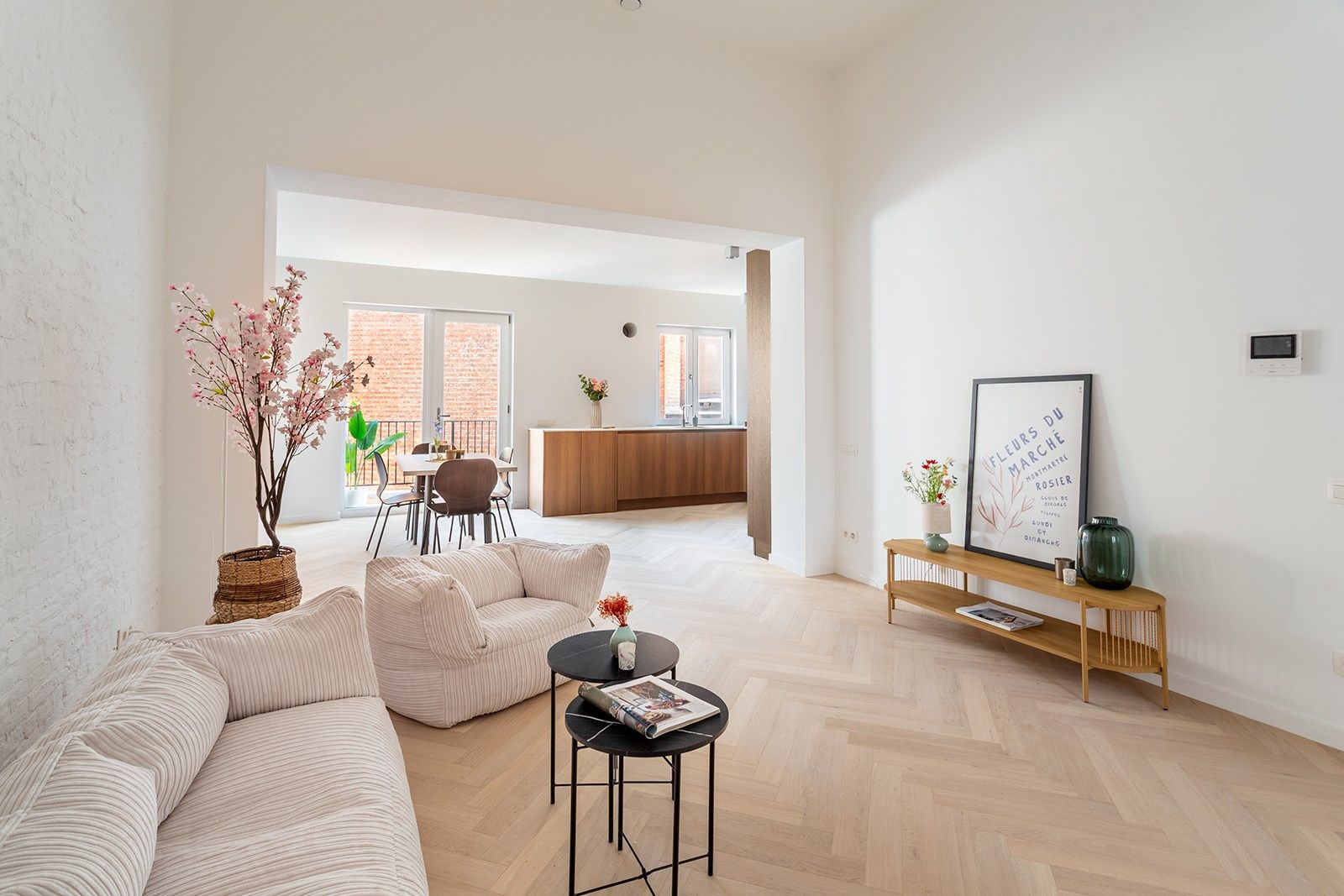 Luxueus wonen in het hartje Antwerpen foto {{pictureIndex}}