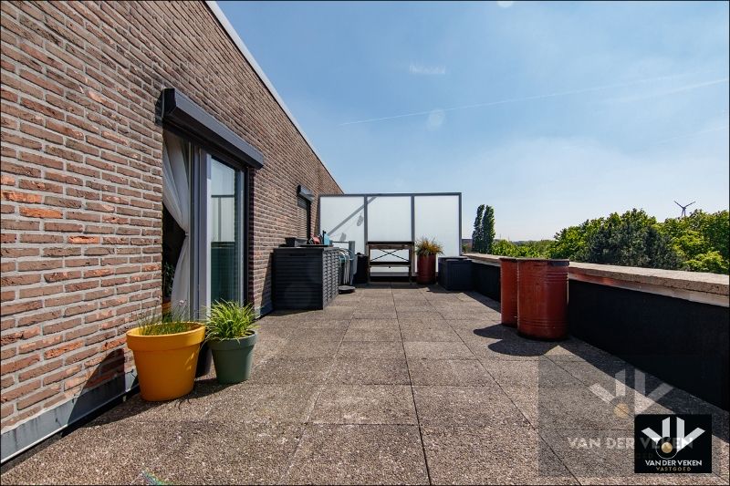 GEZELLIG & LICHTRIJK 1SLPK-APP MET XXL-TERRAS & GROEN UITZICHT foto 10
